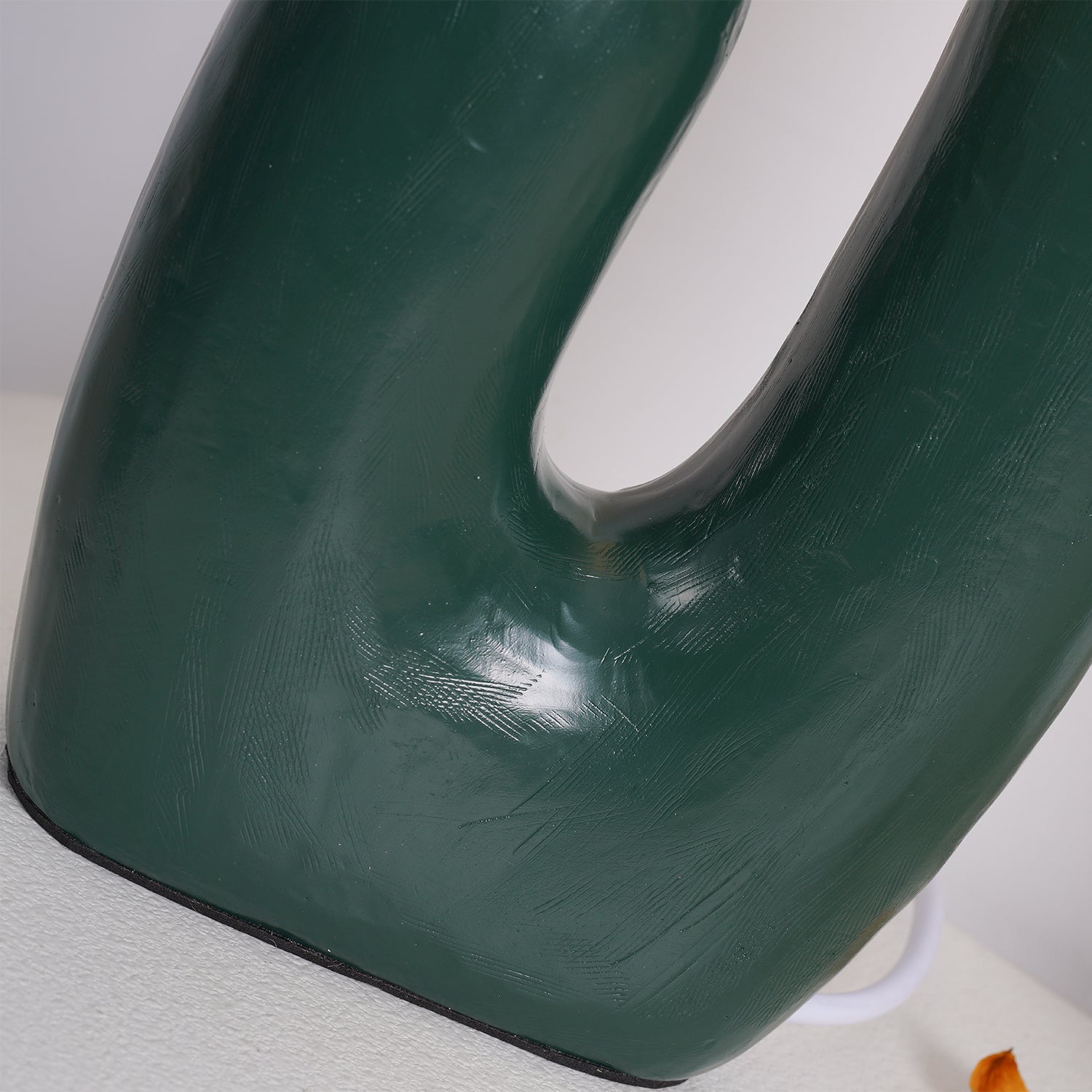 Oo Rough Table Lamp - Cueteks