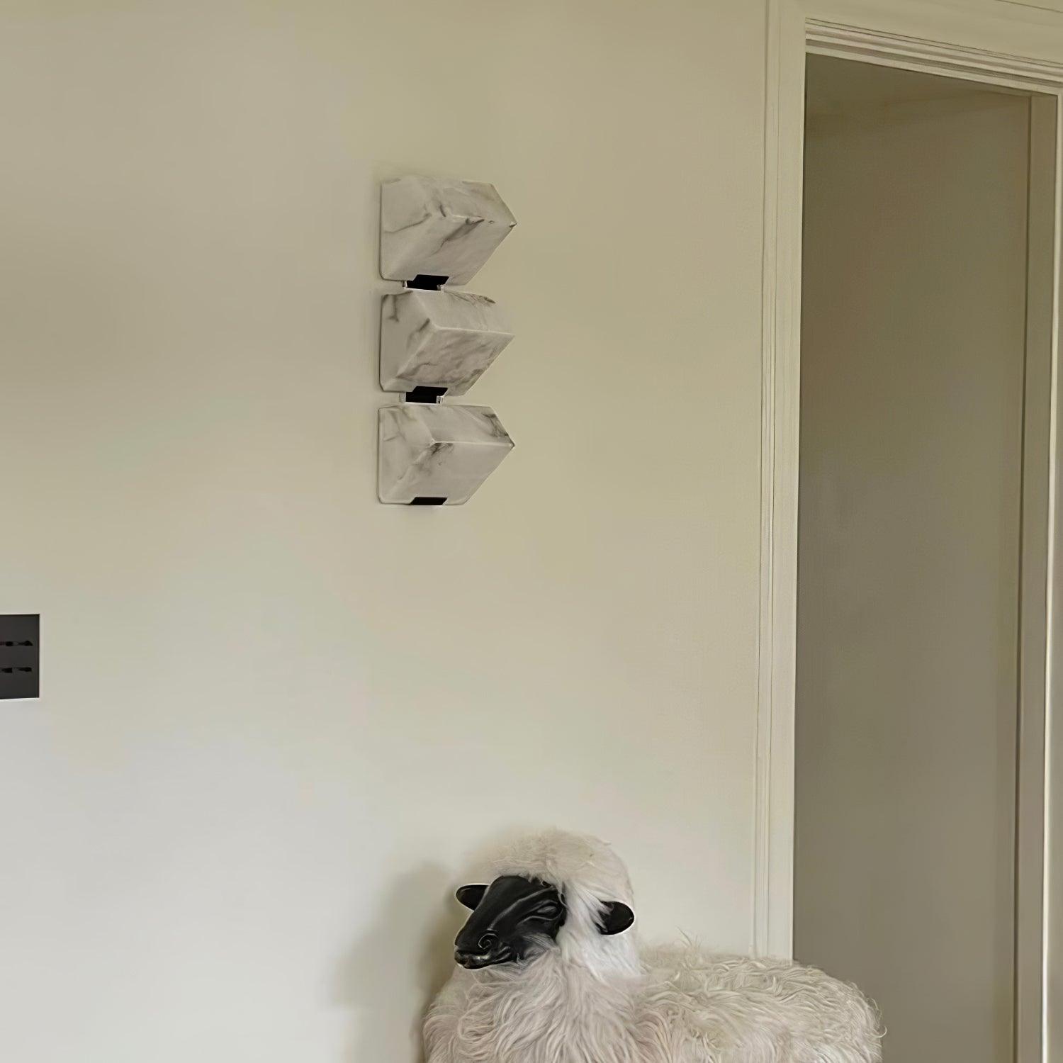 Alabaster Staircase Wall Lamp - Cueteks