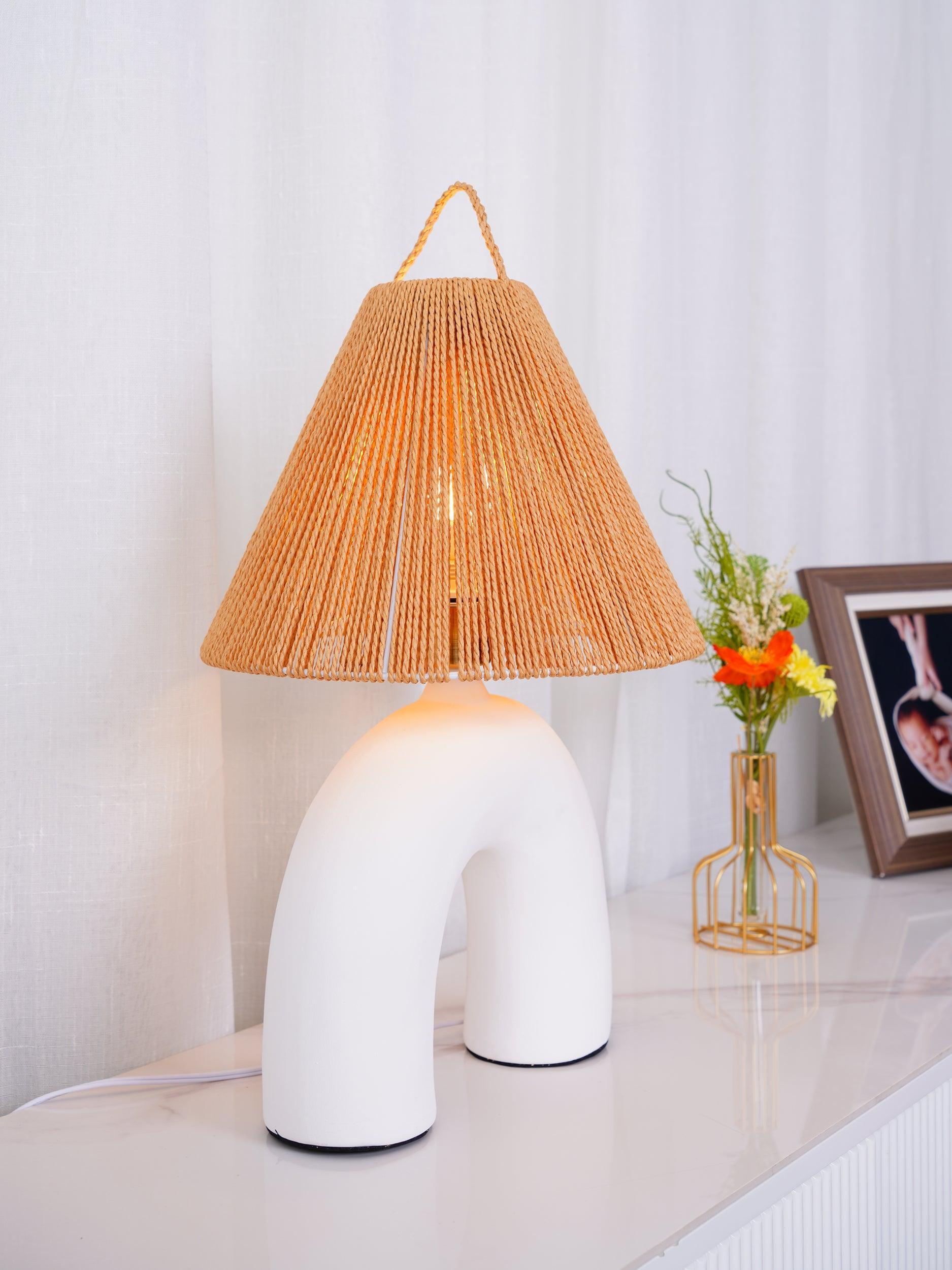 Arched Table Lamp - Cueteks