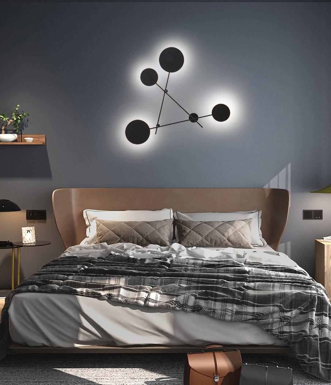 Lride geometric disc and rod wall light