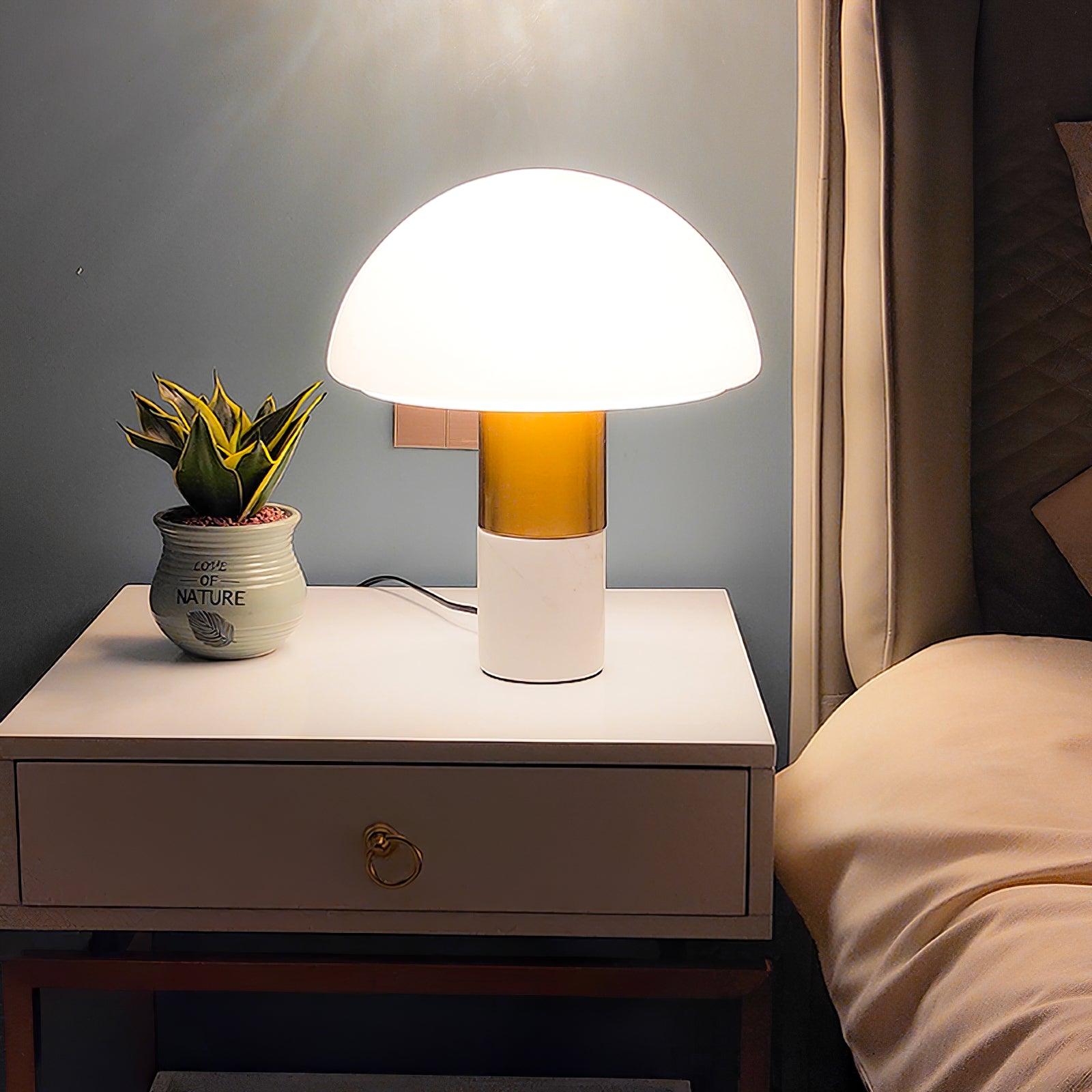 Orly Table Lamp - Cueteks