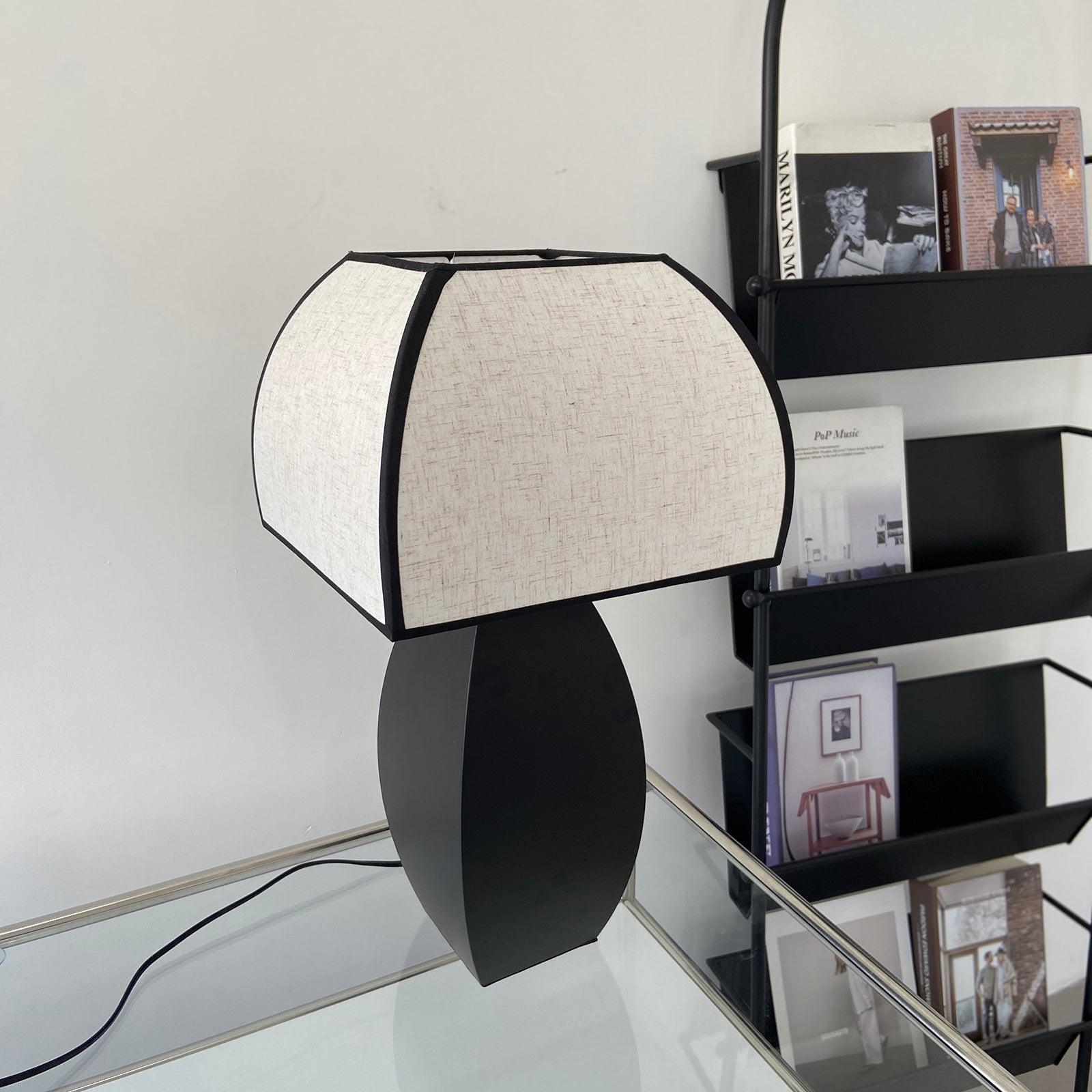 Javier Black Table Lamp - Cueteks