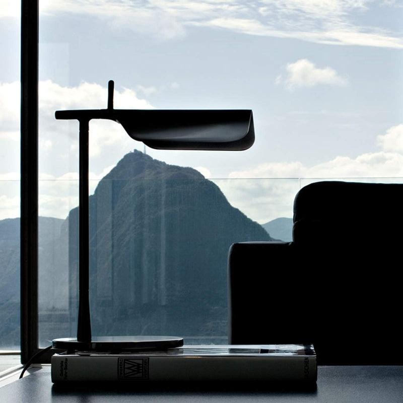 Pivot Ease Table Lamp - Cueteks