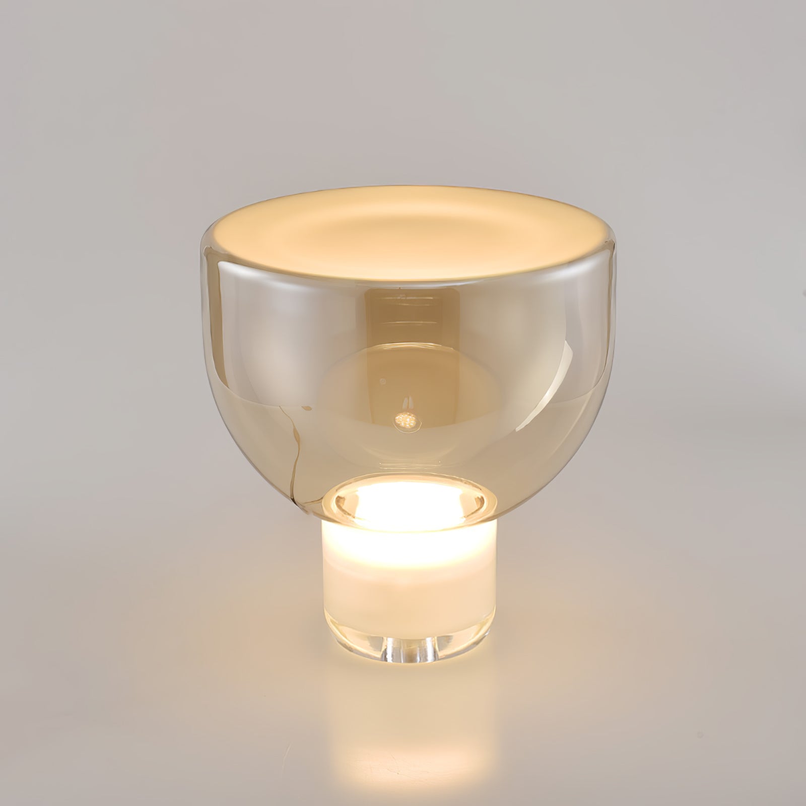 Aella Table Lamp - Cueteks