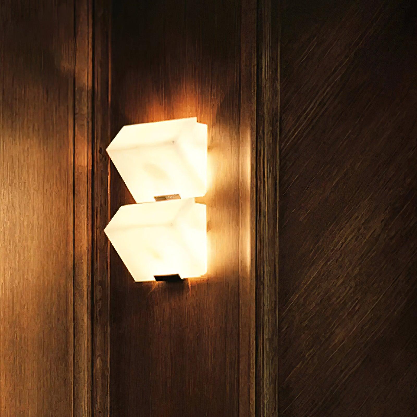 Alabaster Staircase Wall Lamp - Cueteks