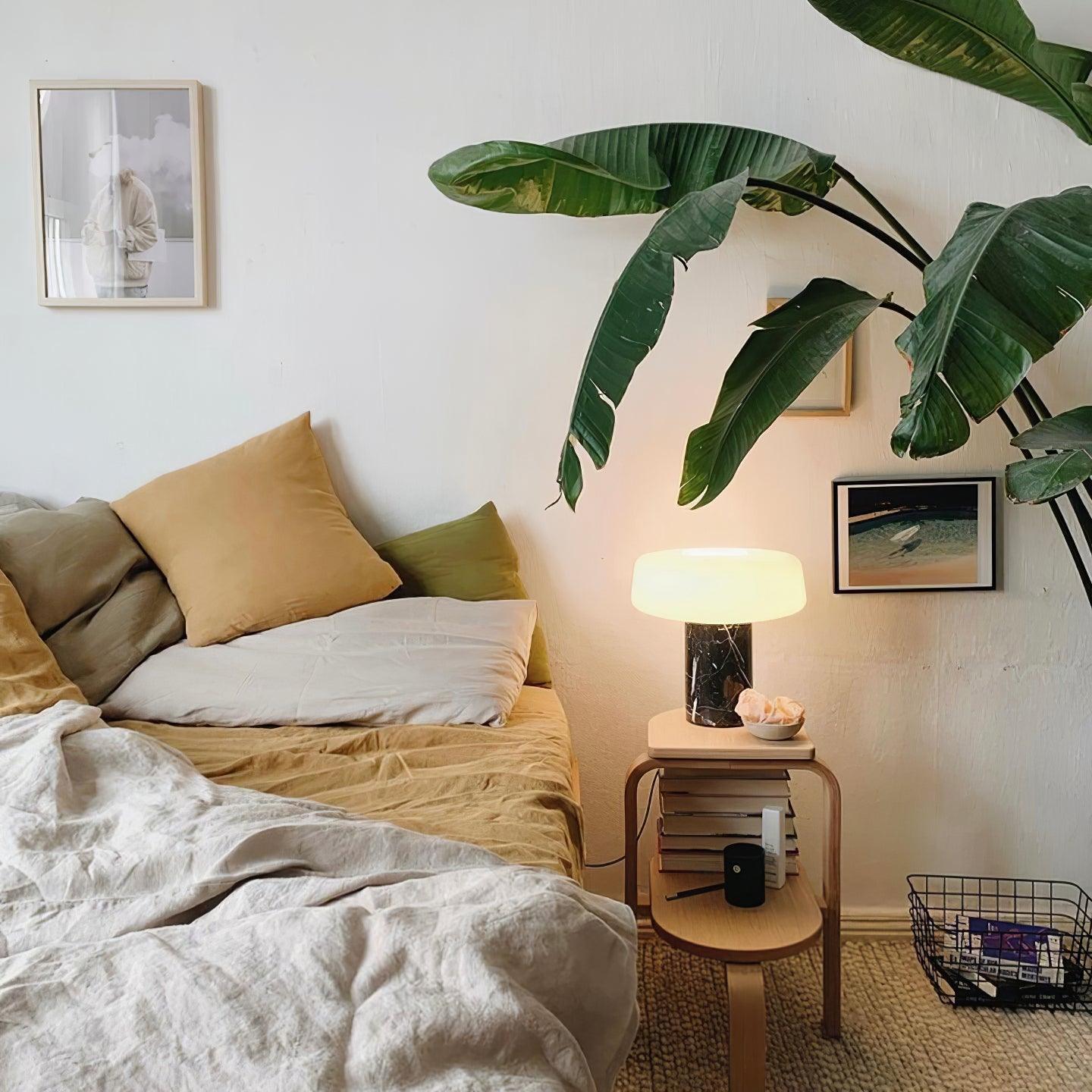 Solid Table Light - Cueteks