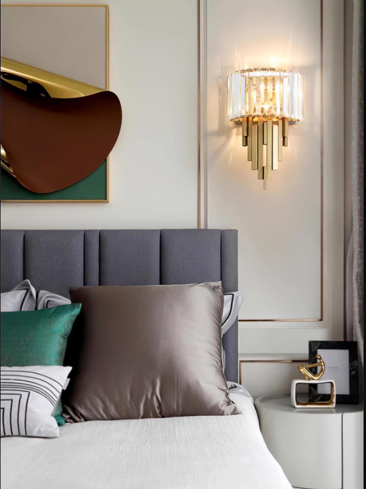 Kubica Crystal Wall Lamp - Cueteks