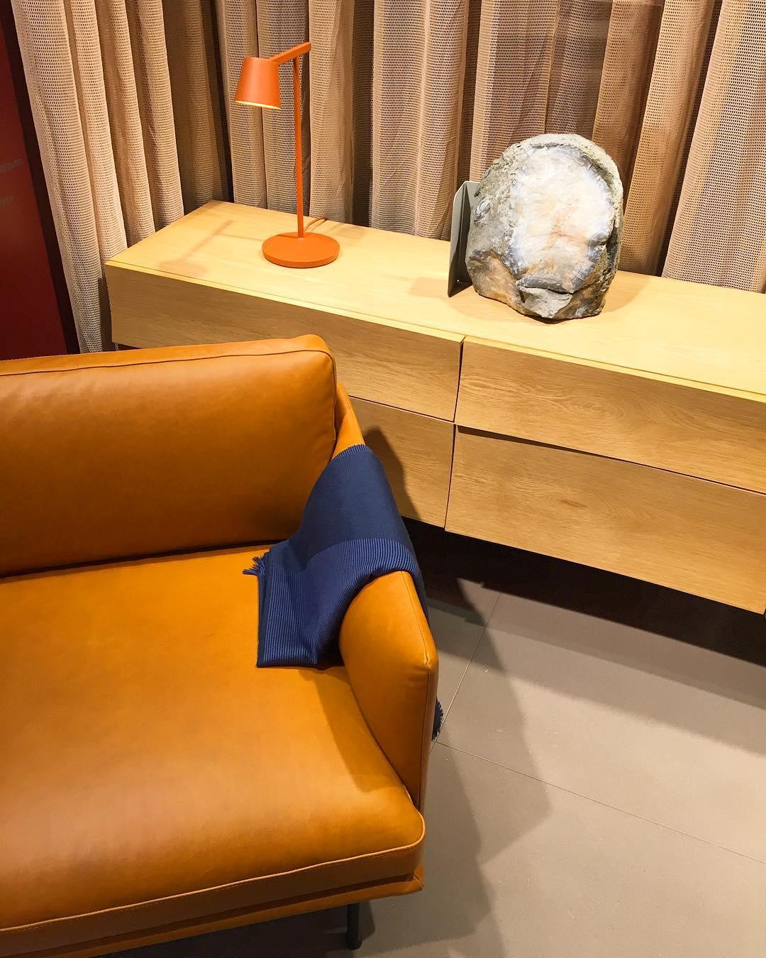 Tip Table Lamp - Cueteks