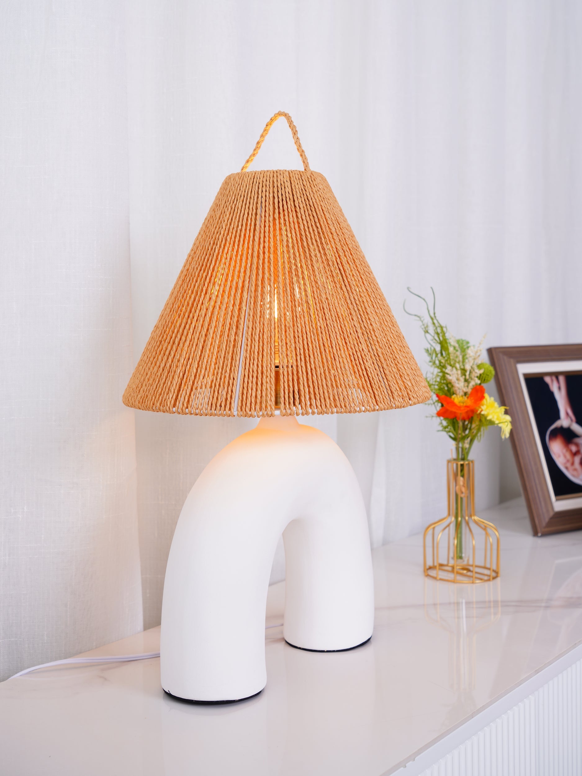 Arched Table Lamp - Cueteks