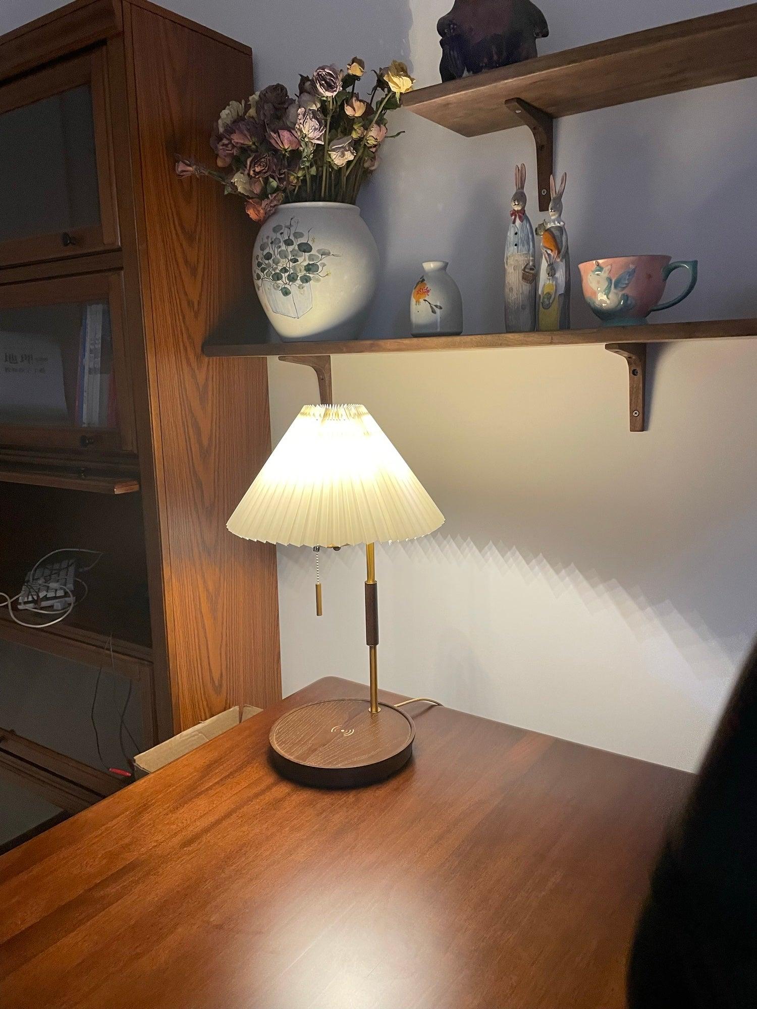 Wooden Retro Table Lamp - Cueteks