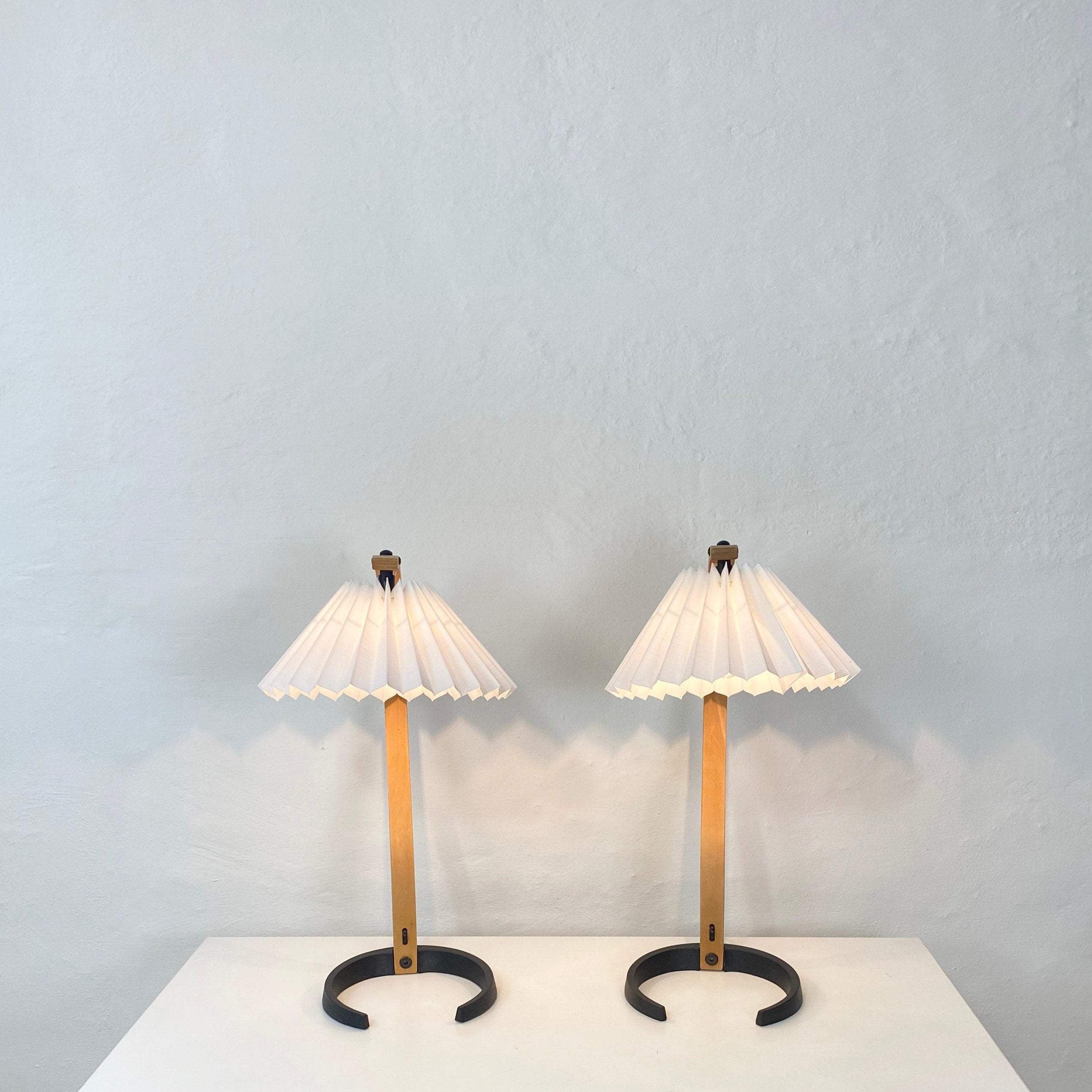 Caprani Table Lamp - Cueteks