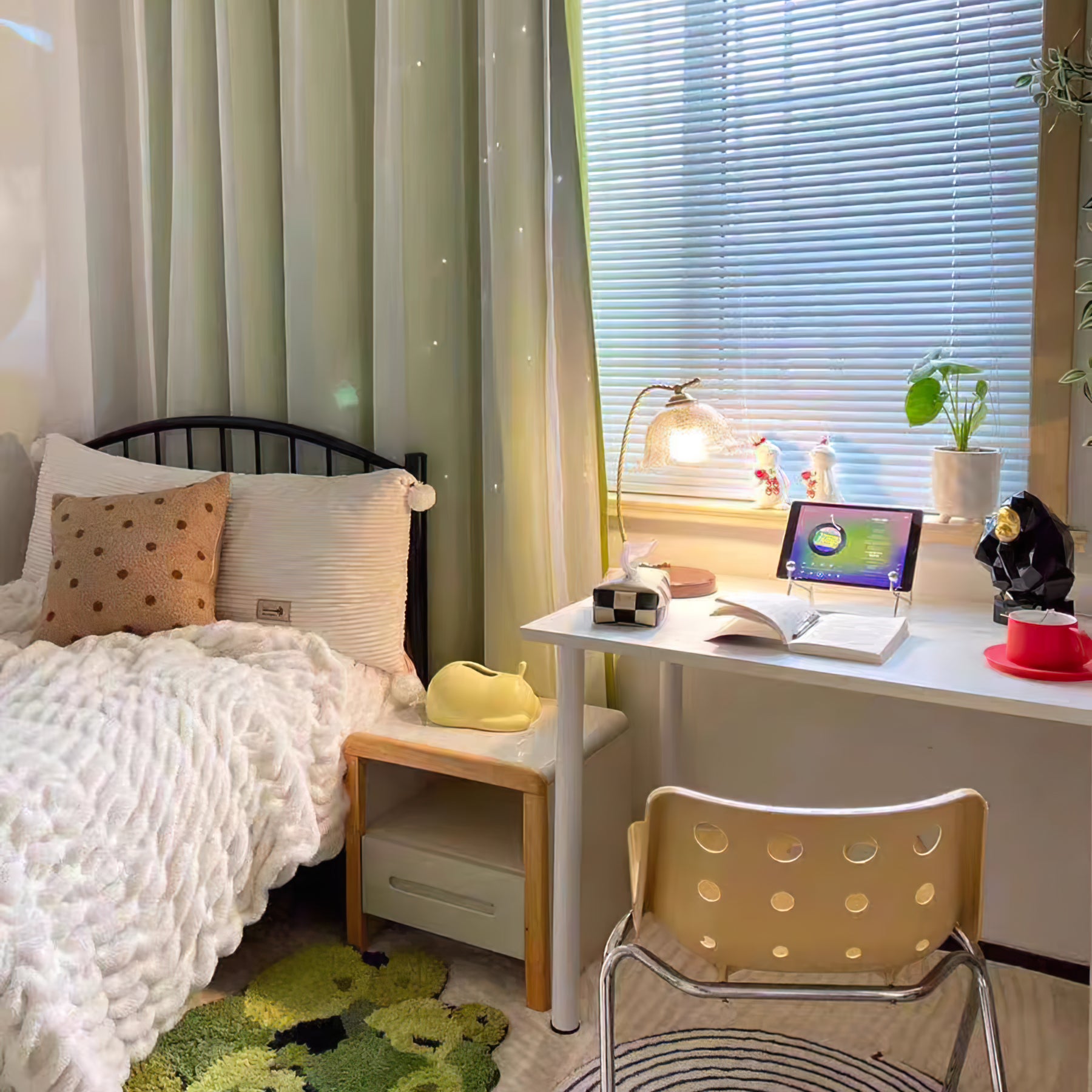 Dotty Table Lamp - Cueteks