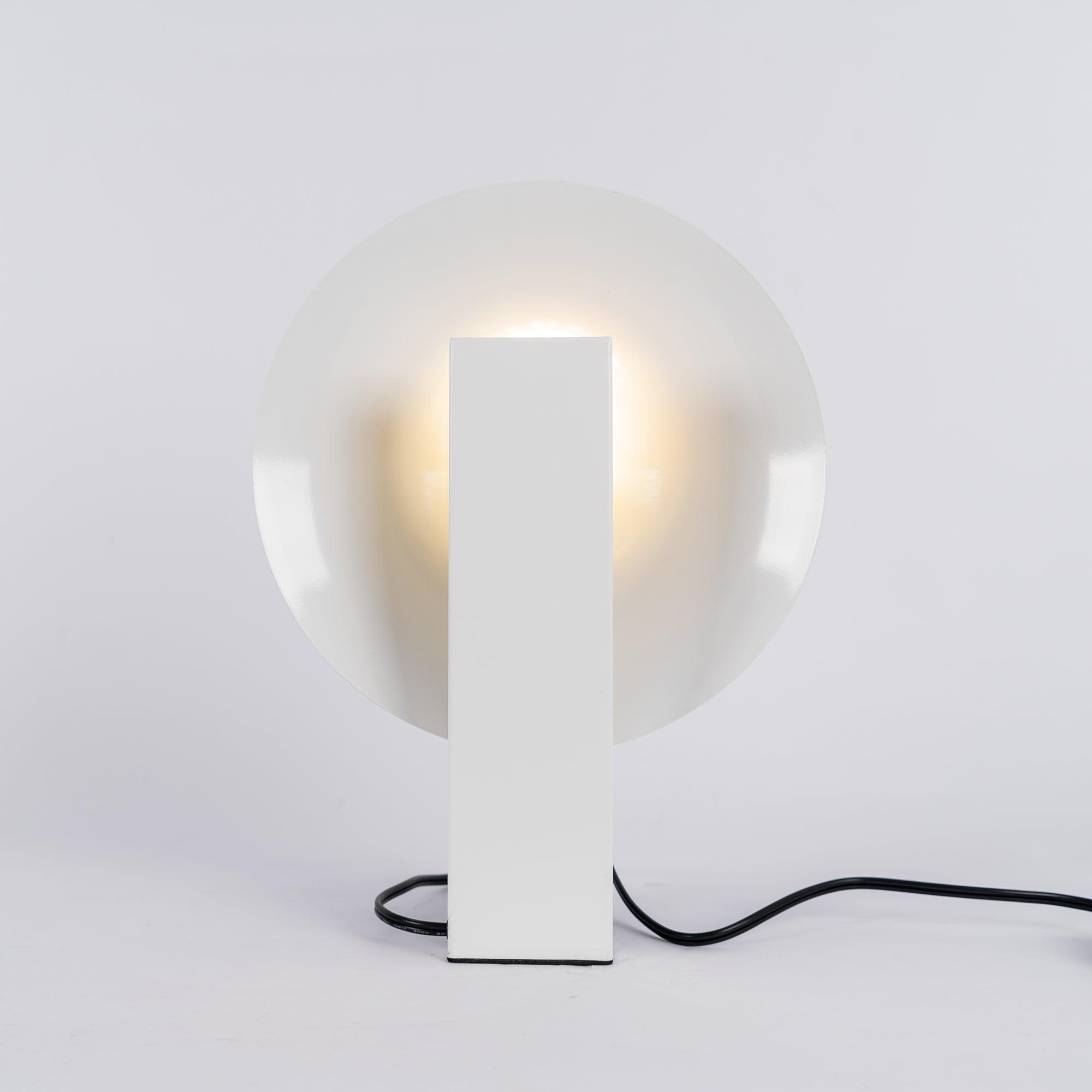 Orbe Table Lamp - Cueteks