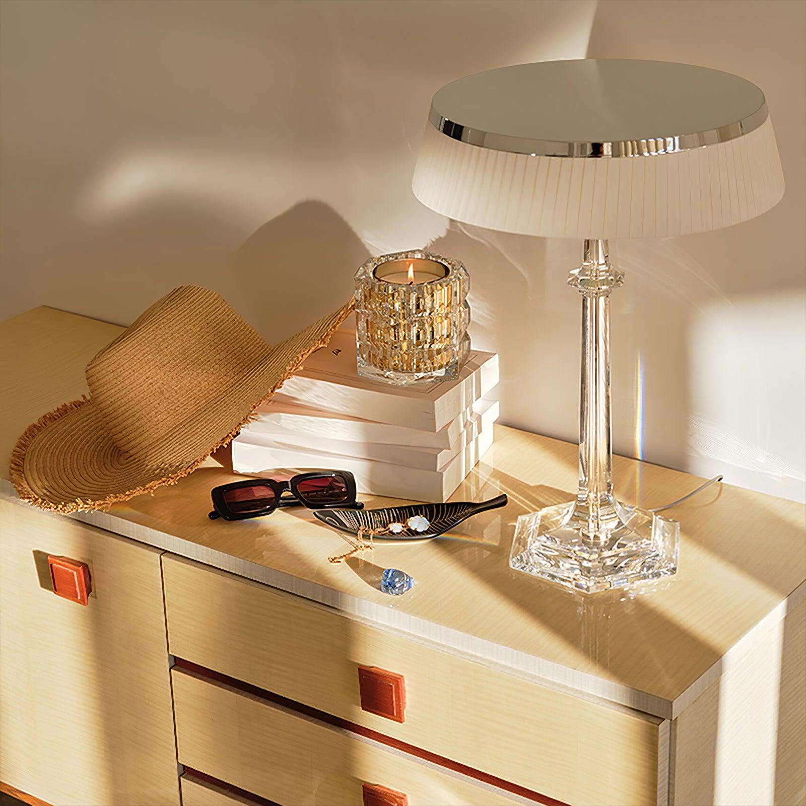 Versailles Table Lamp - Cueteks