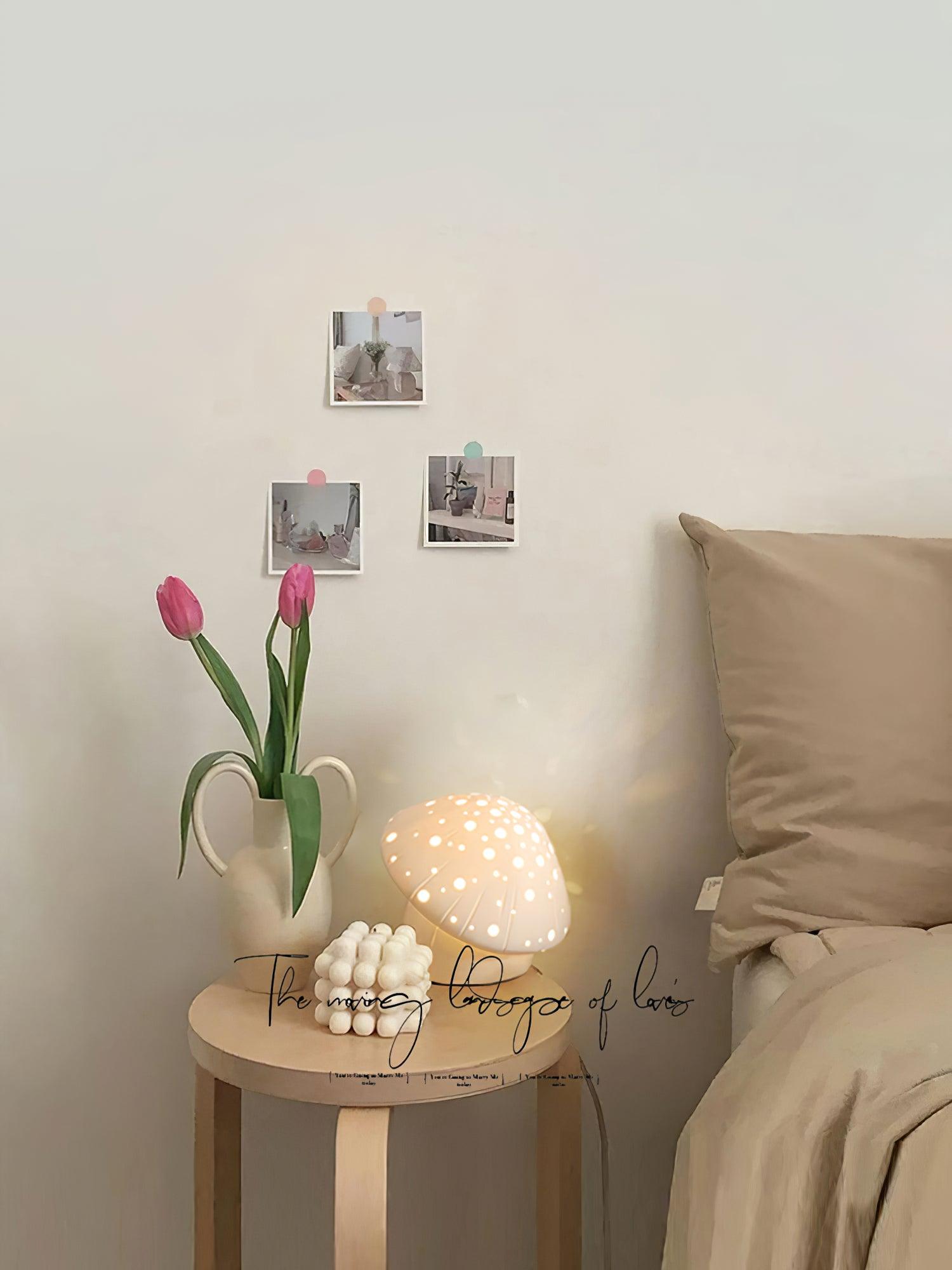 Fungo White Table Lamp - Cueteks