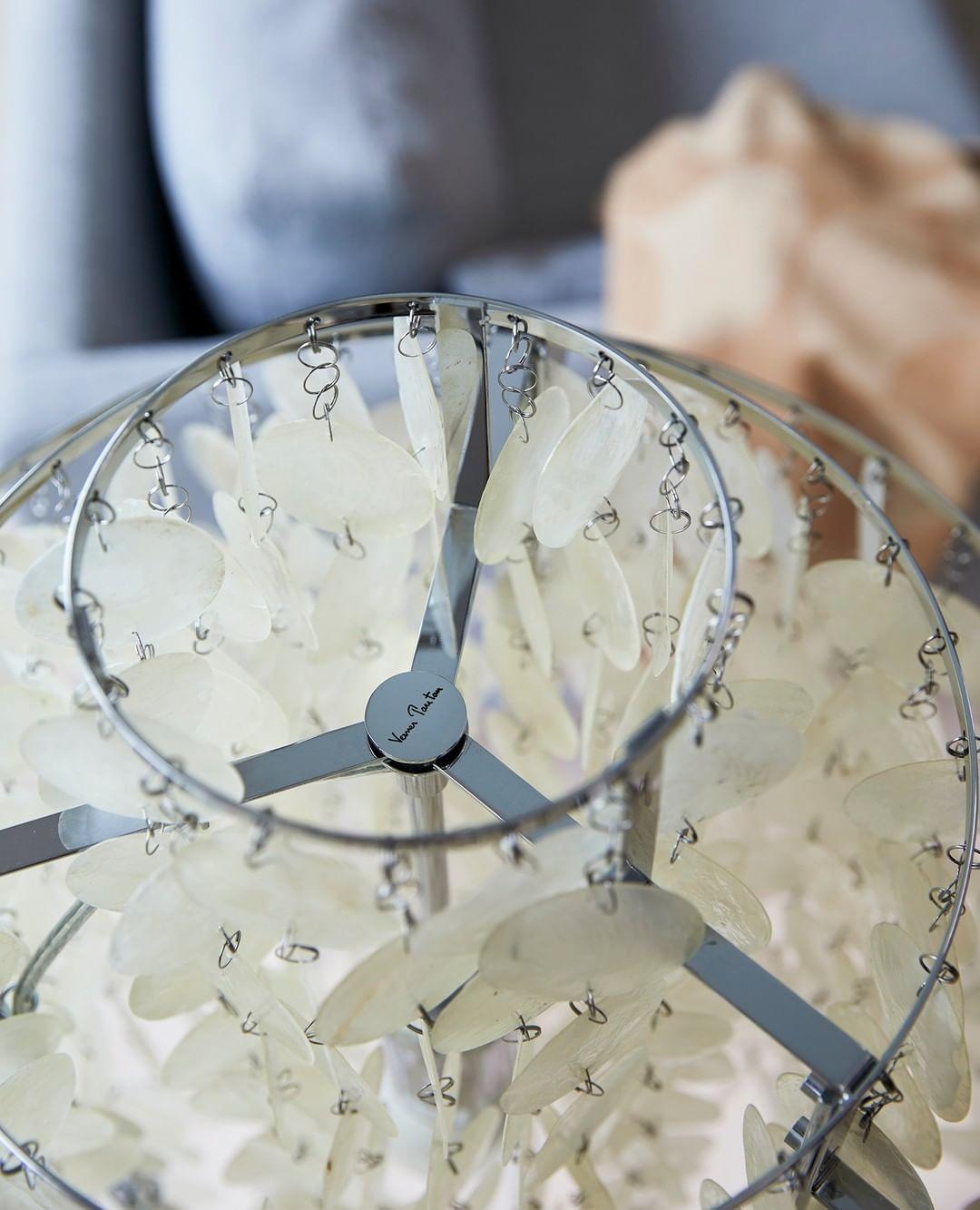 Round Shell Table Lamp - Cueteks