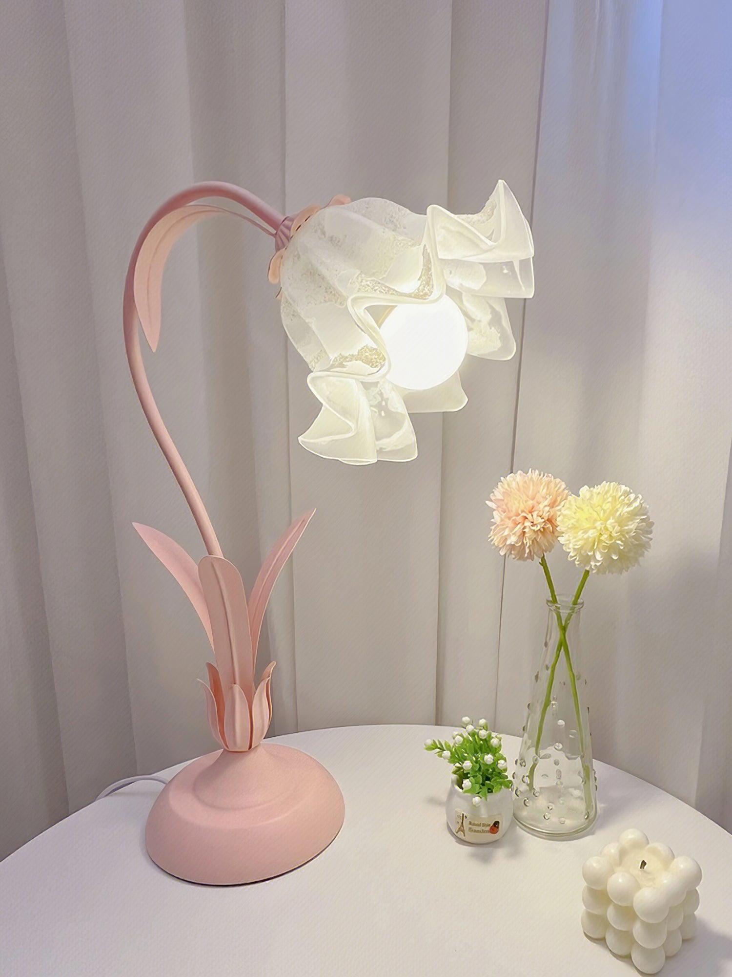 Lily of the Valley Table Lamp - Cueteks