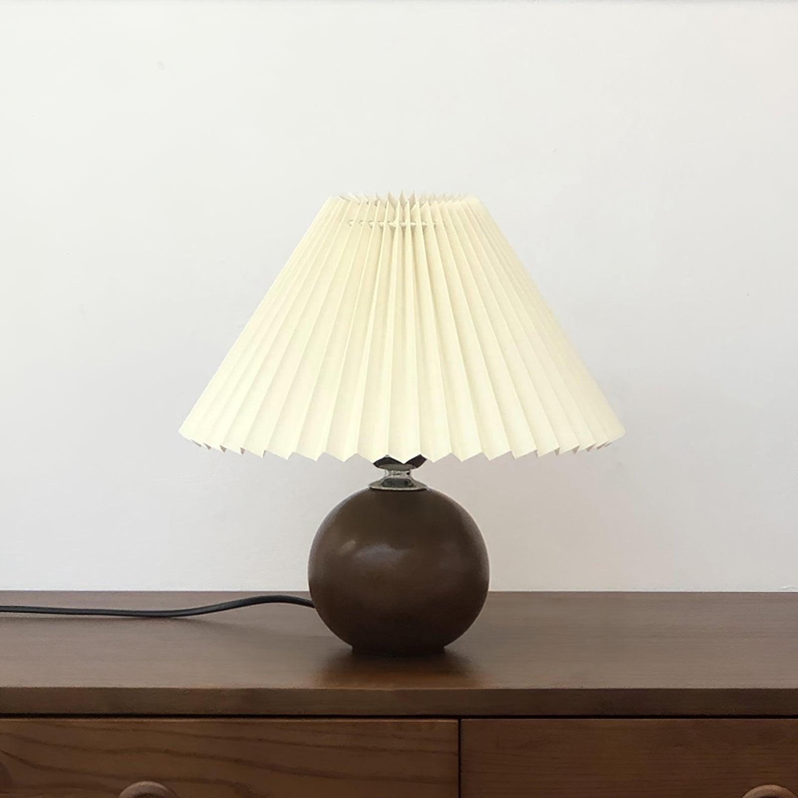 Wooden Pleated Table Lamp - Cueteks