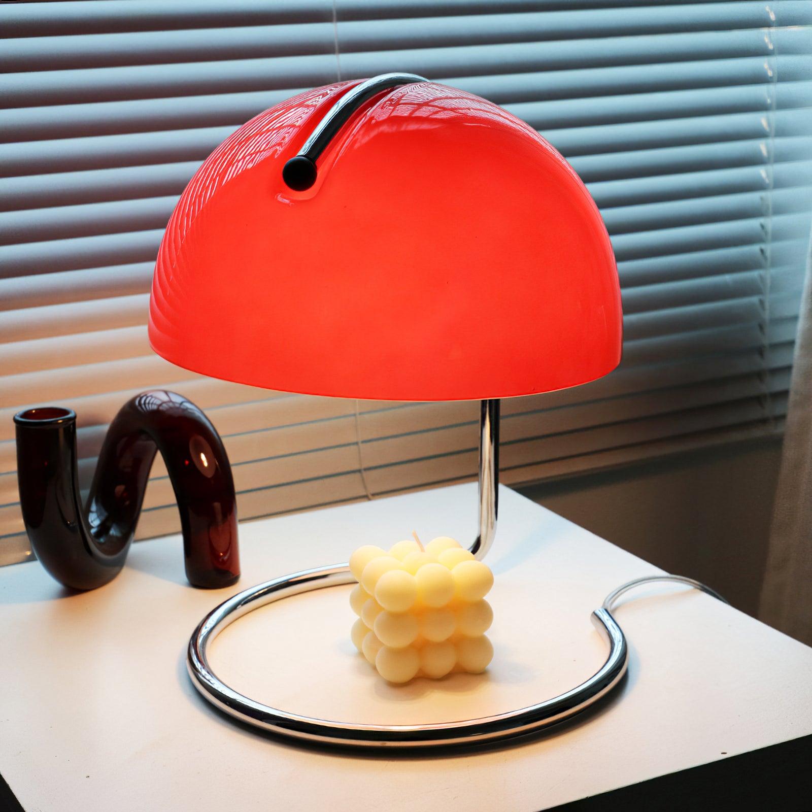 Pierre Table Lamp - Cueteks
