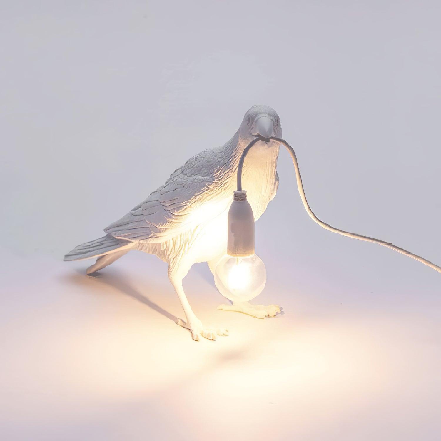 Raven Resin Table Lamp - Cueteks