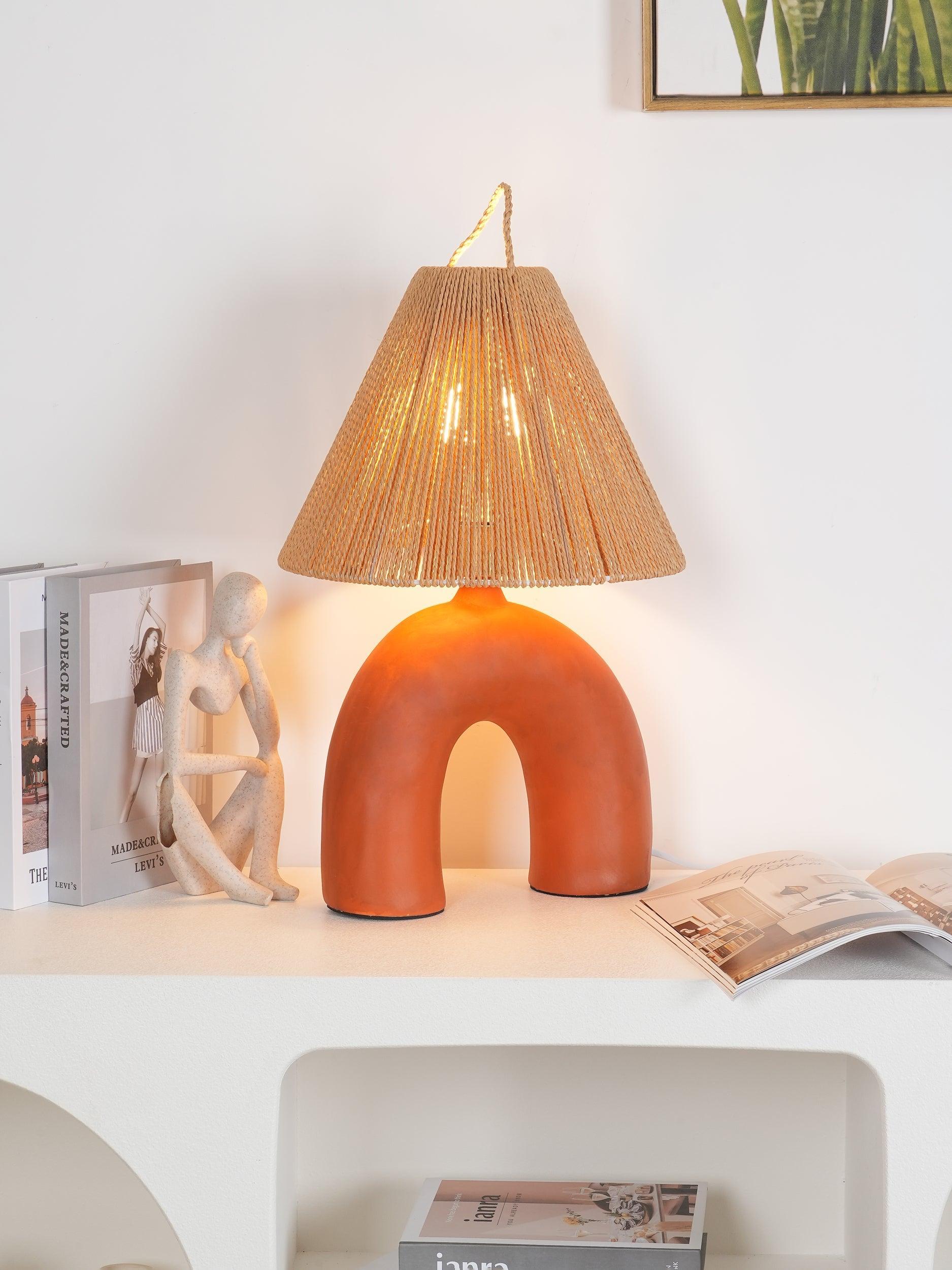 Arched Table Lamp - Cueteks