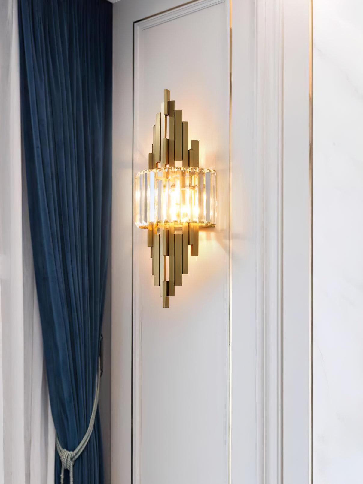 Kubica Crystal Wall Lamp - Cueteks