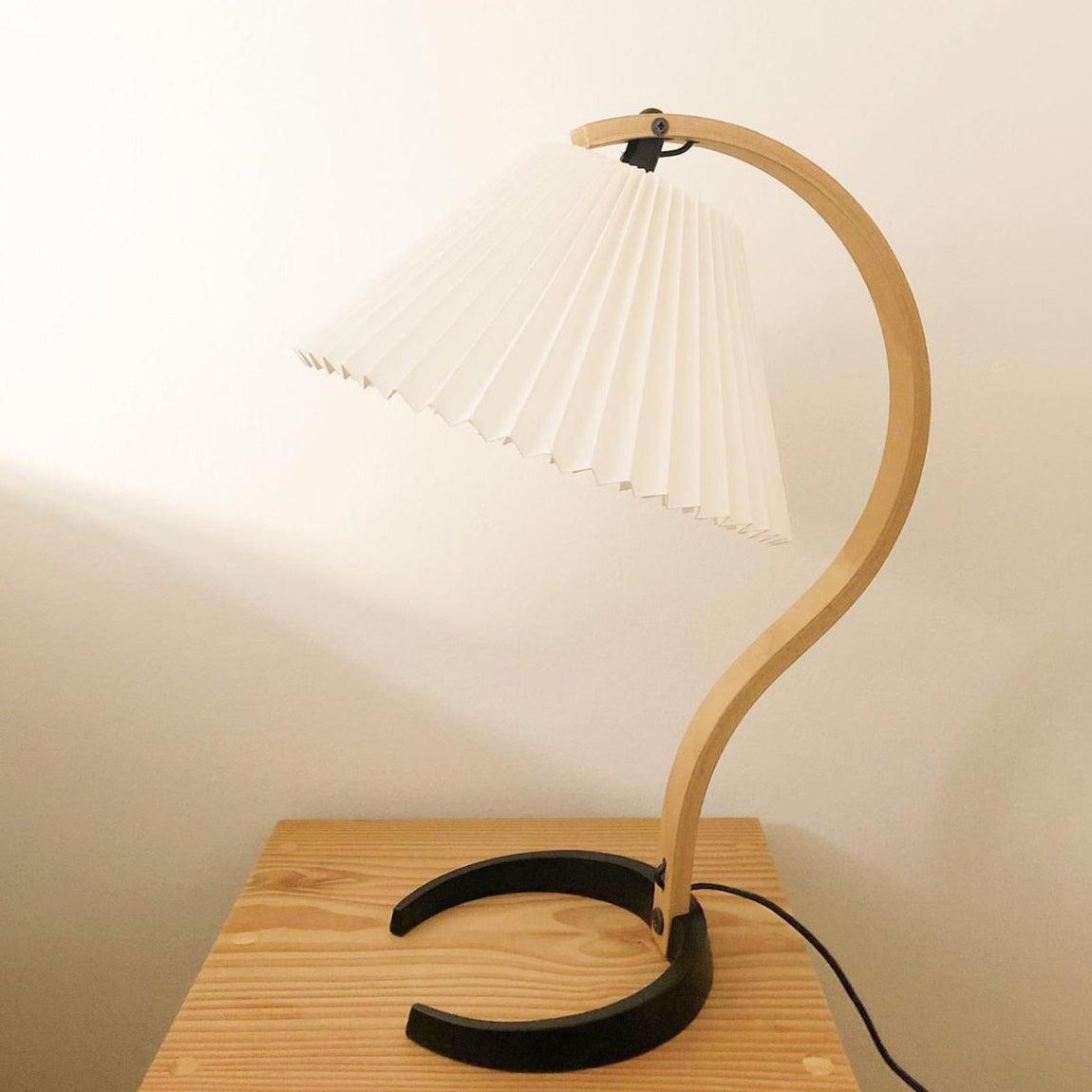 Caprani Table Lamp - Cueteks