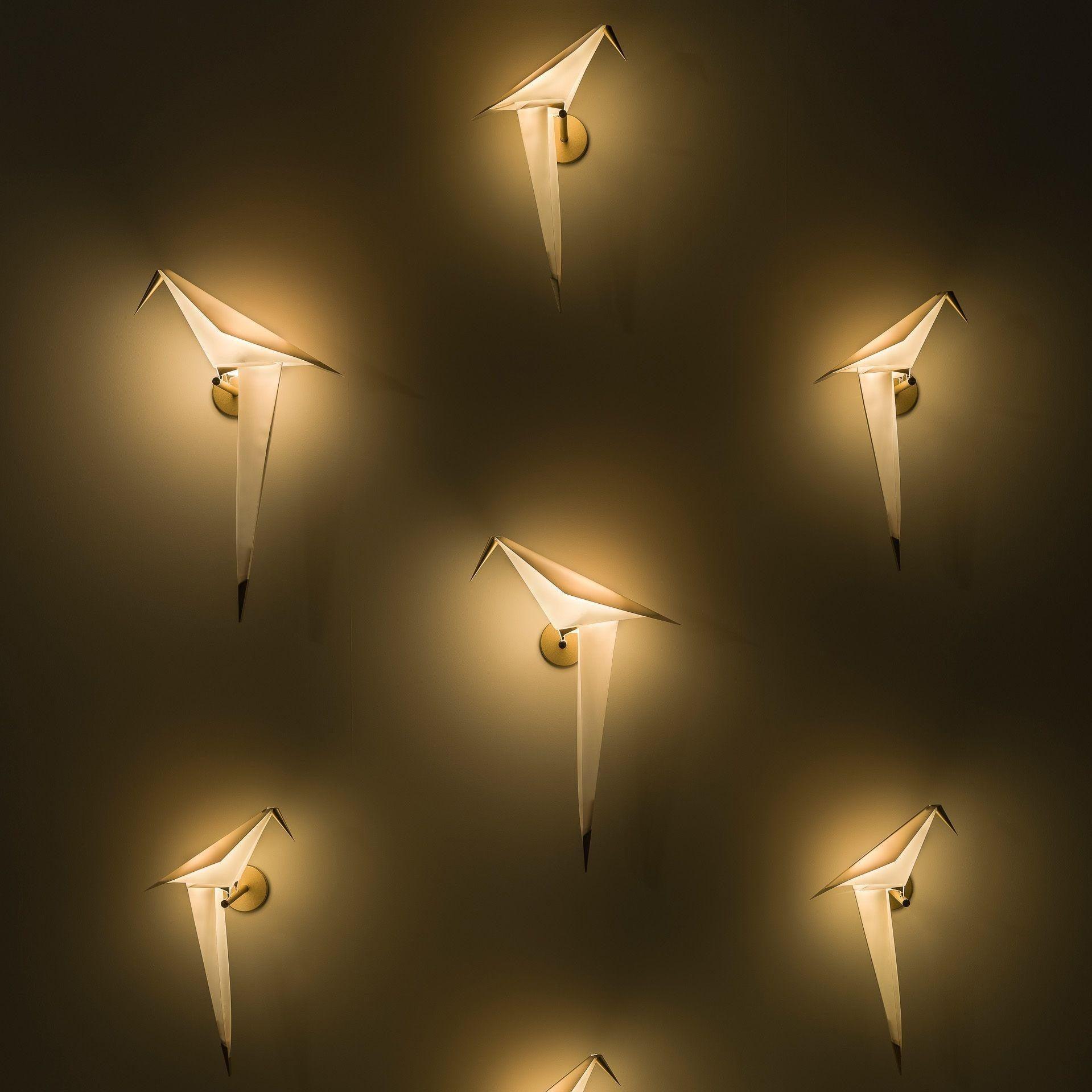 Avian Serenity Wall Lamp - Cueteks