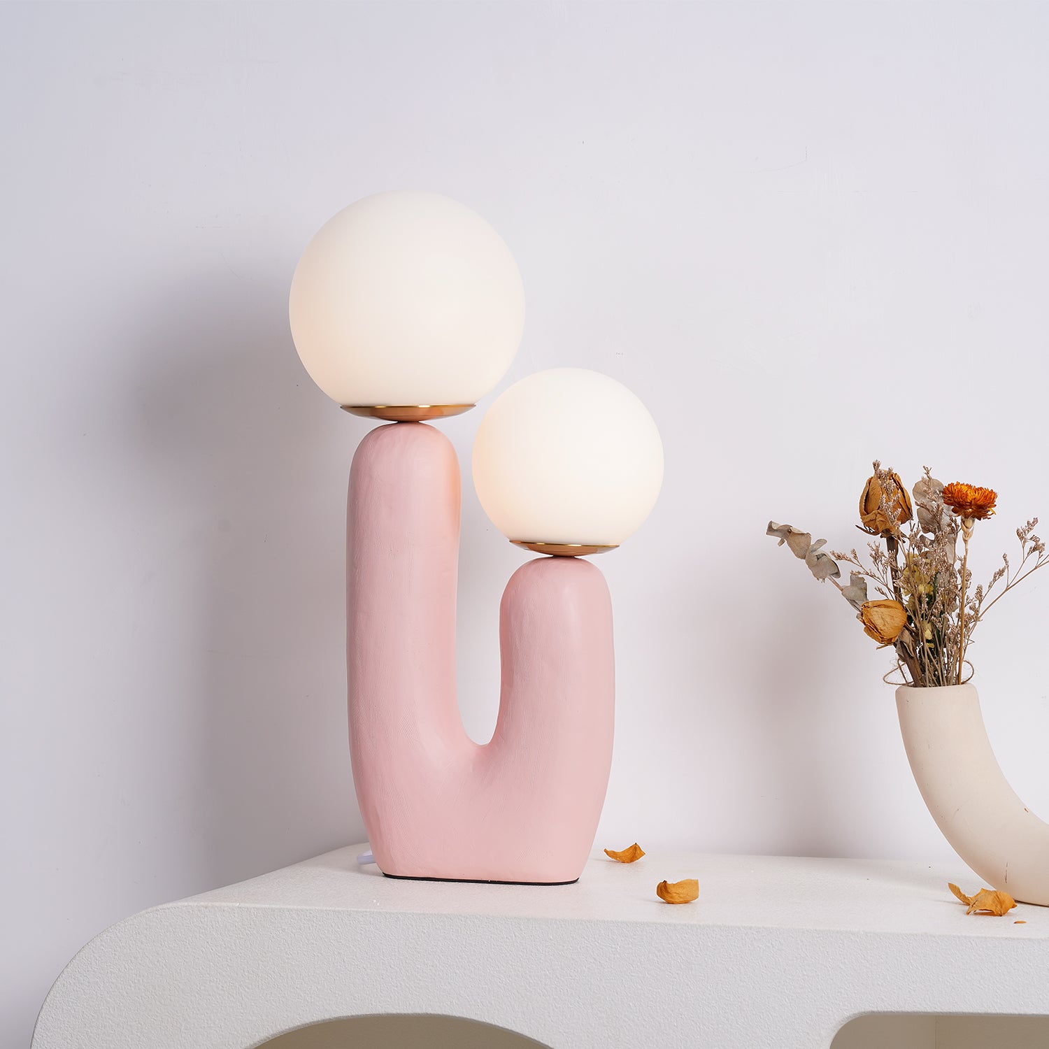 Oo Rough Table Lamp - Cueteks