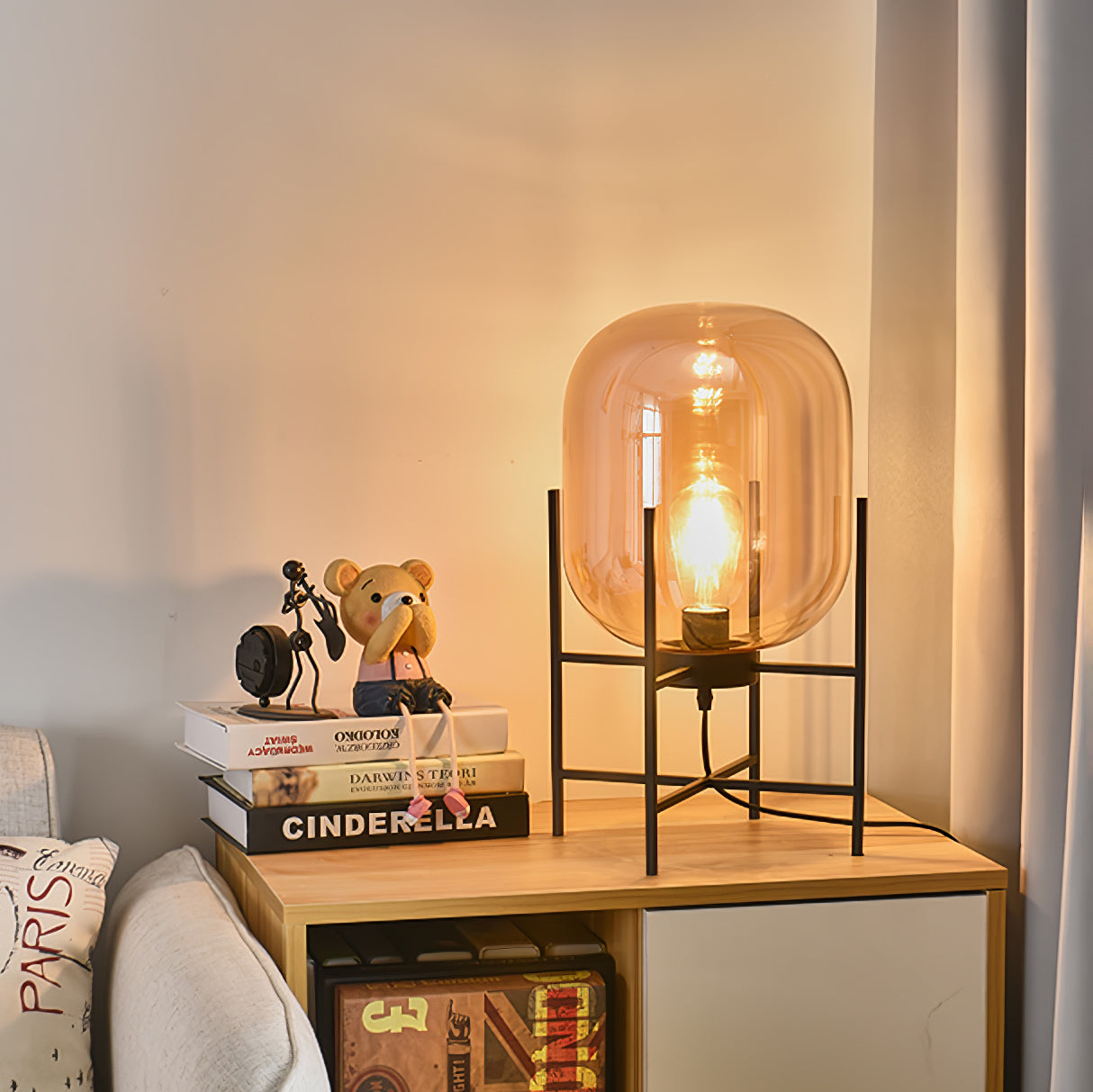 Oda Table Lamp - Cueteks