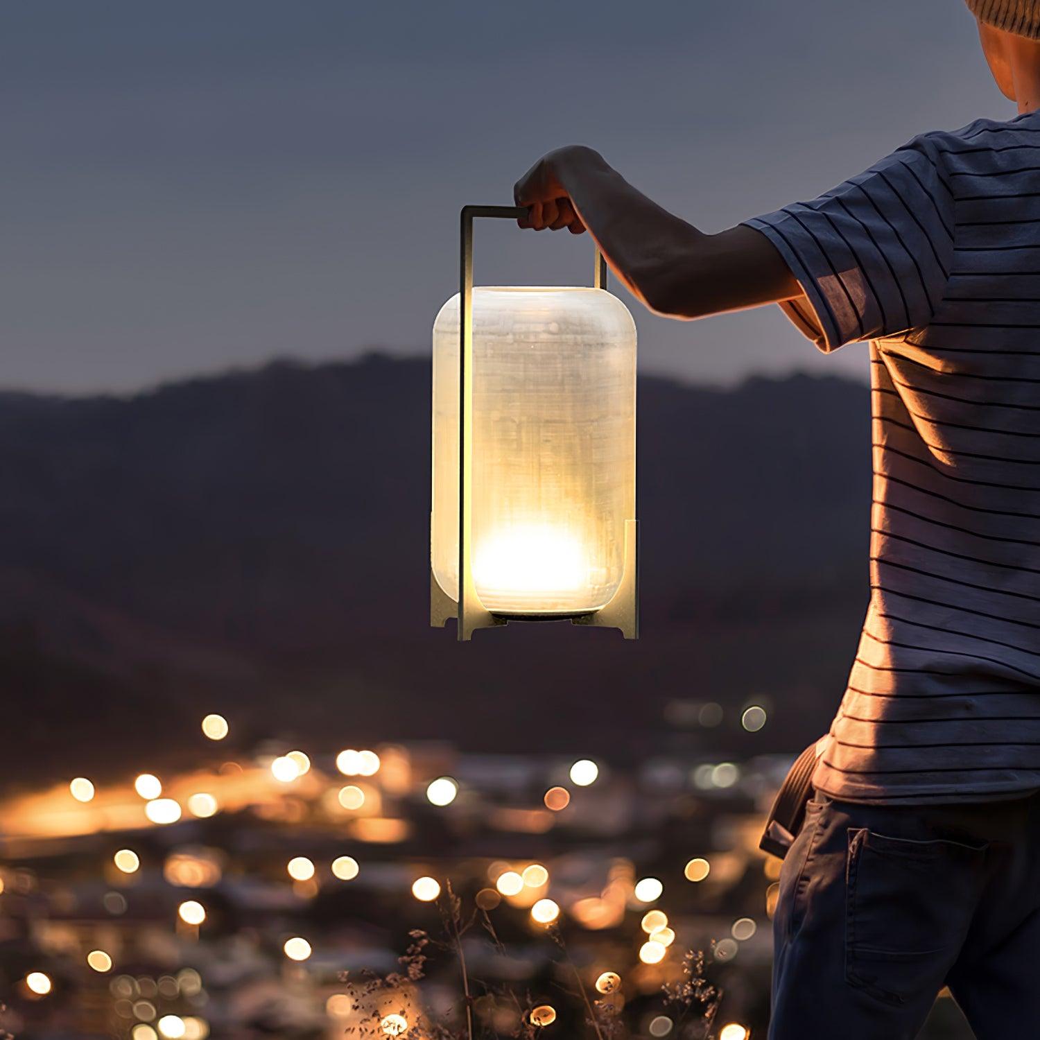 Black Twilight Lantern Table Lamp - Cueteks