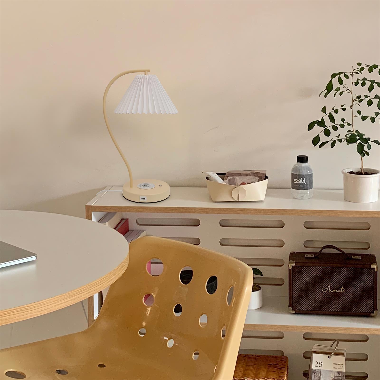 Crescini Pleated Table Lamp - Cueteks