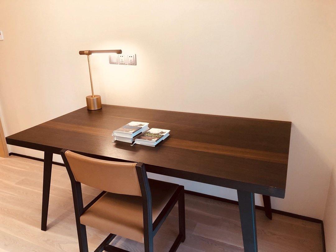 Linear Table Lamp - Cueteks