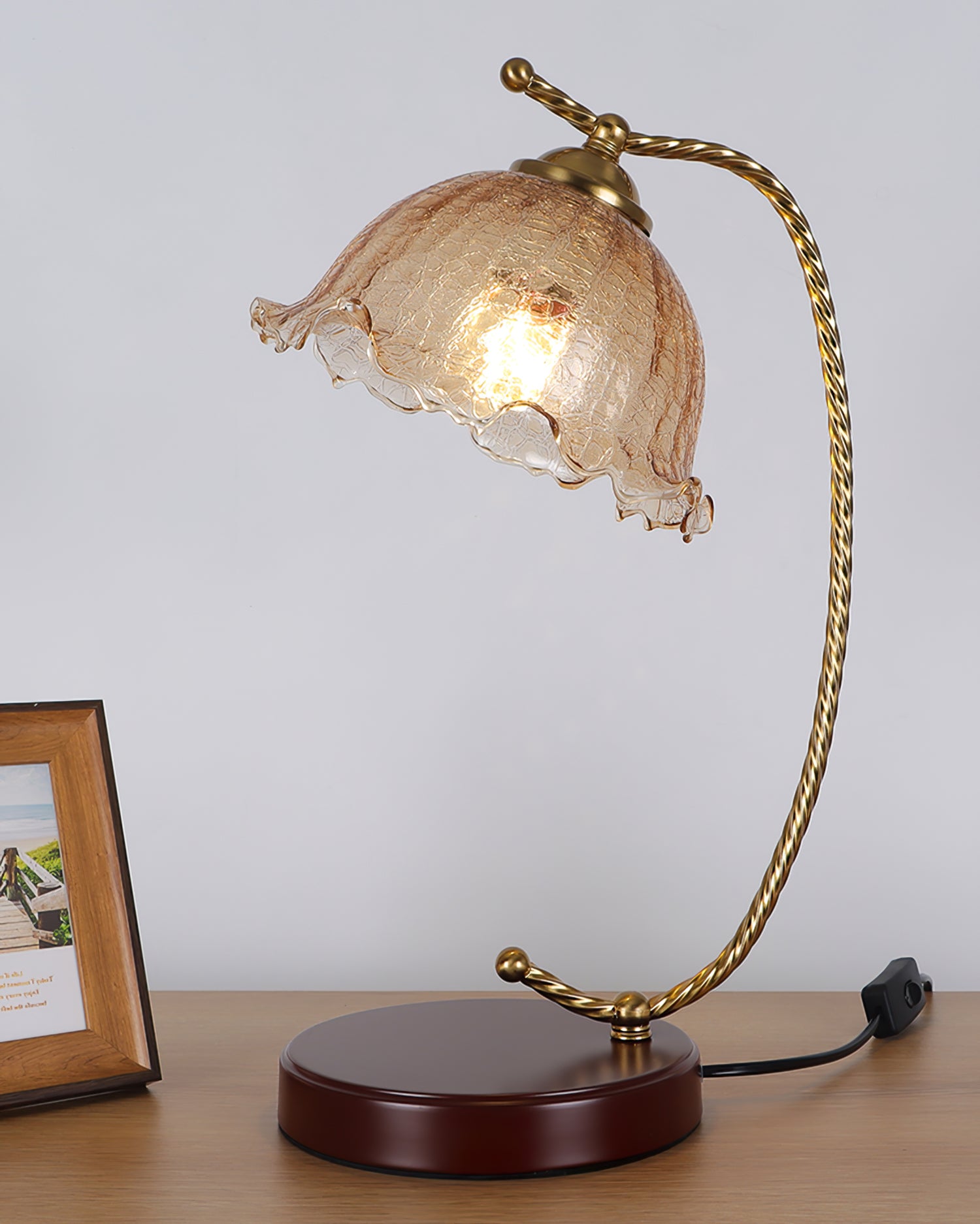 Dotty Table Lamp - Cueteks