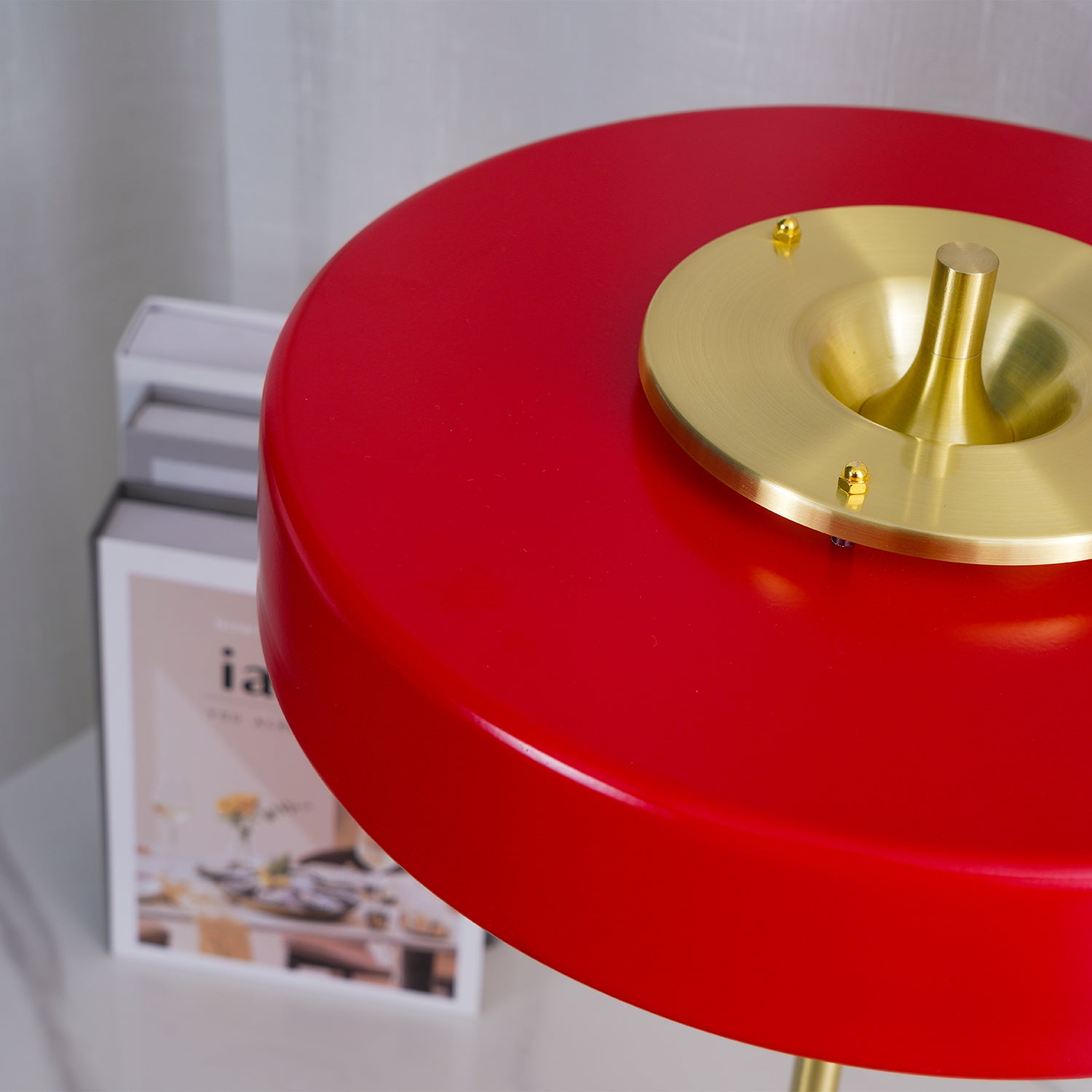 Revolve Table Lamp - Cueteks