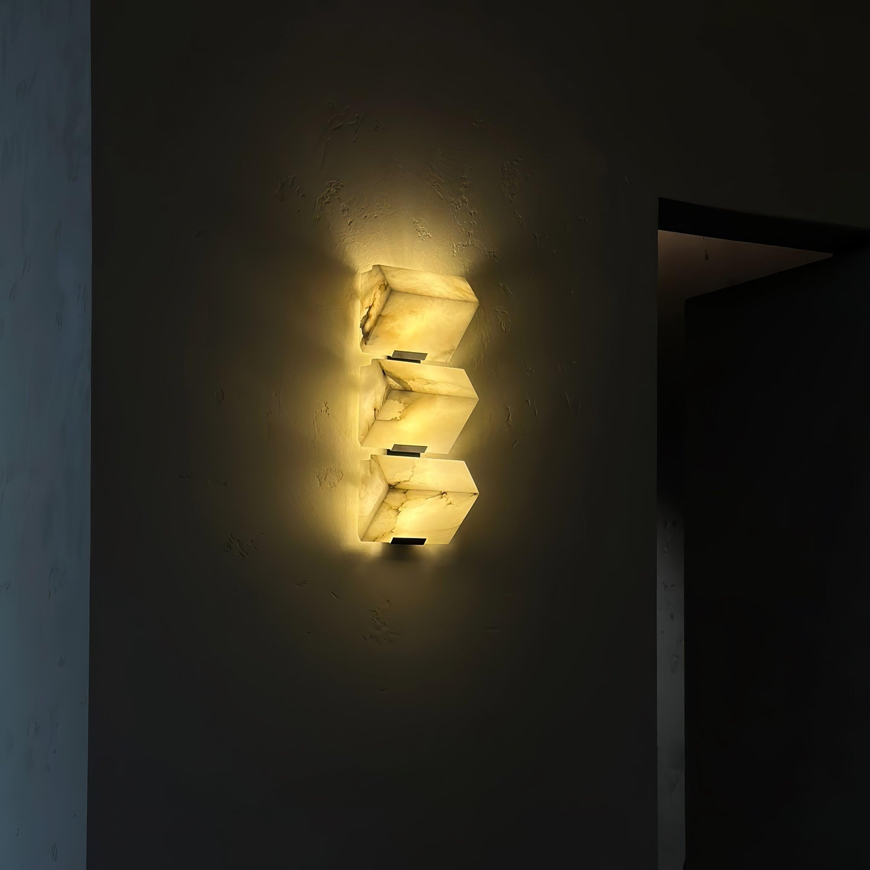 Alabaster Staircase Wall Lamp - Cueteks