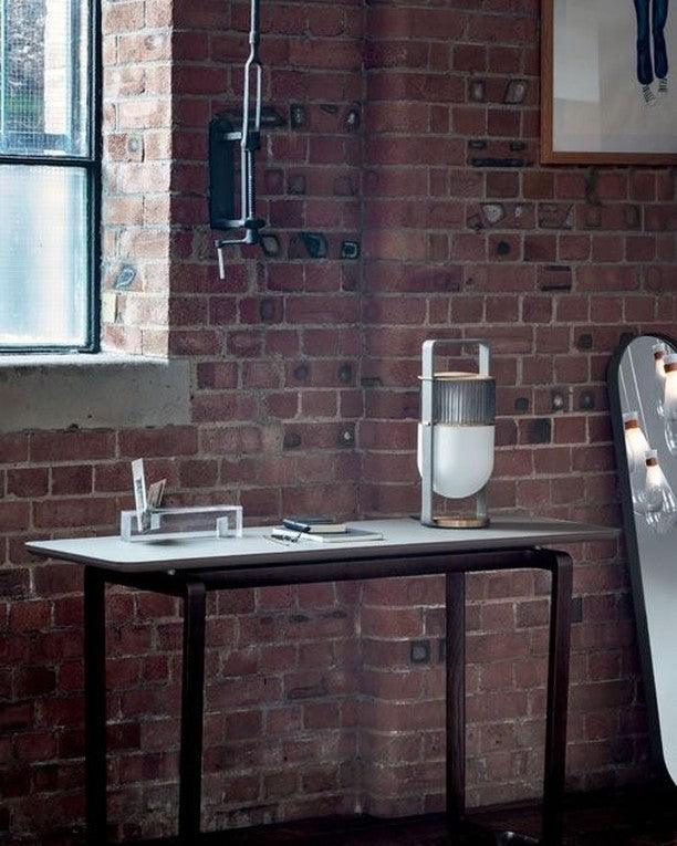 Xi Table Lamp - Cueteks