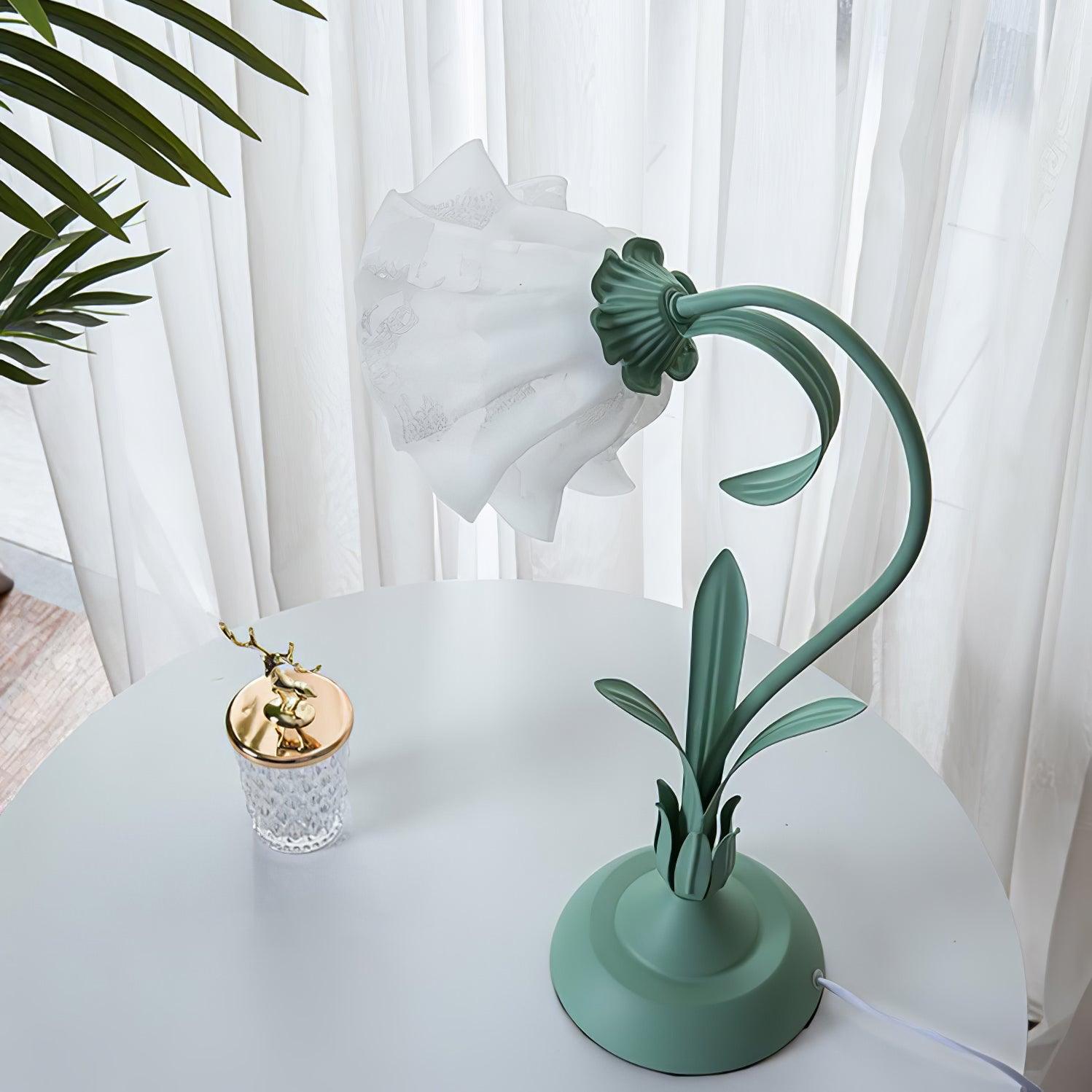 Lily of the Valley Table Lamp - Cueteks