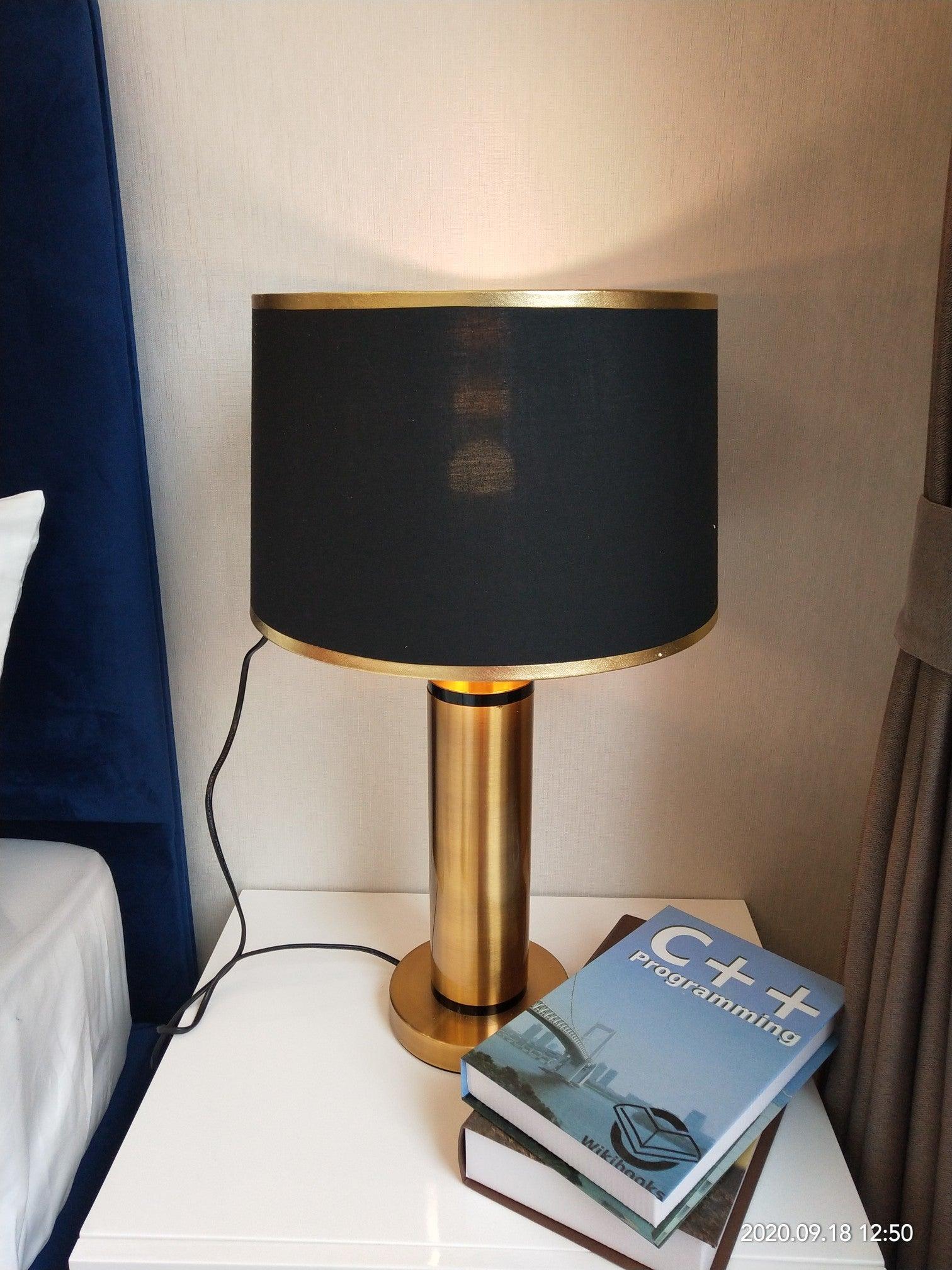 Jaspar Table Lamp - Cueteks