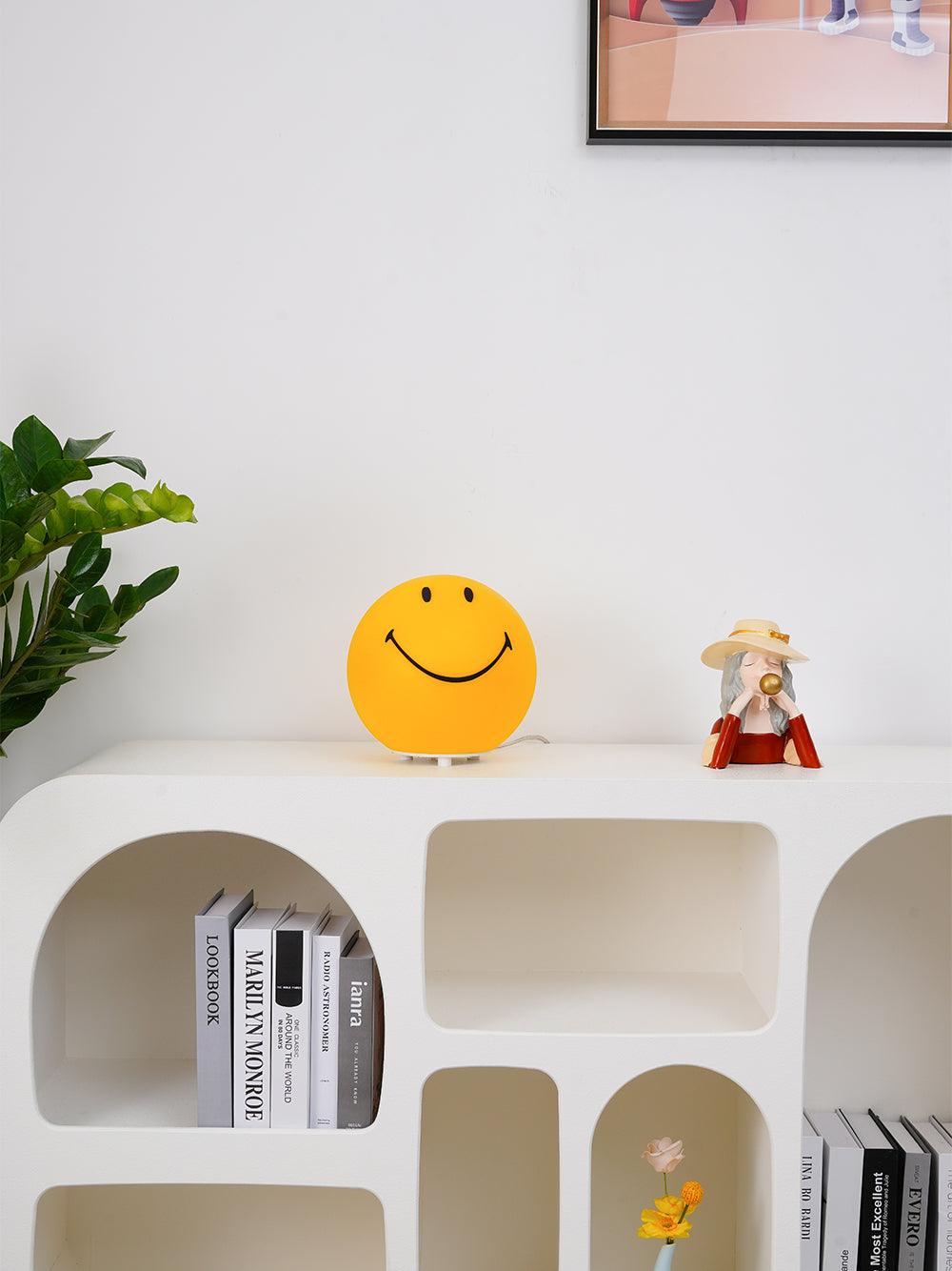 Smiling Rechargeable Built-in Battery Table Lamp - Cueteks