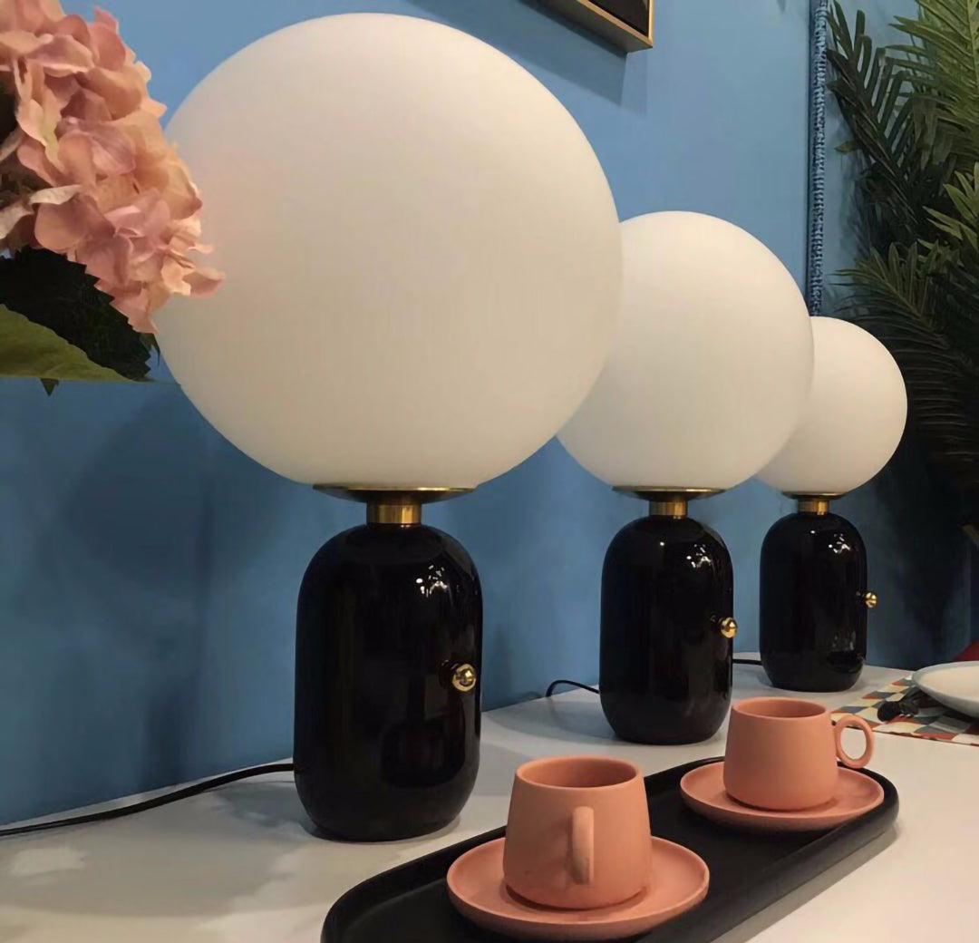 Aballs Table Lamp - Cueteks
