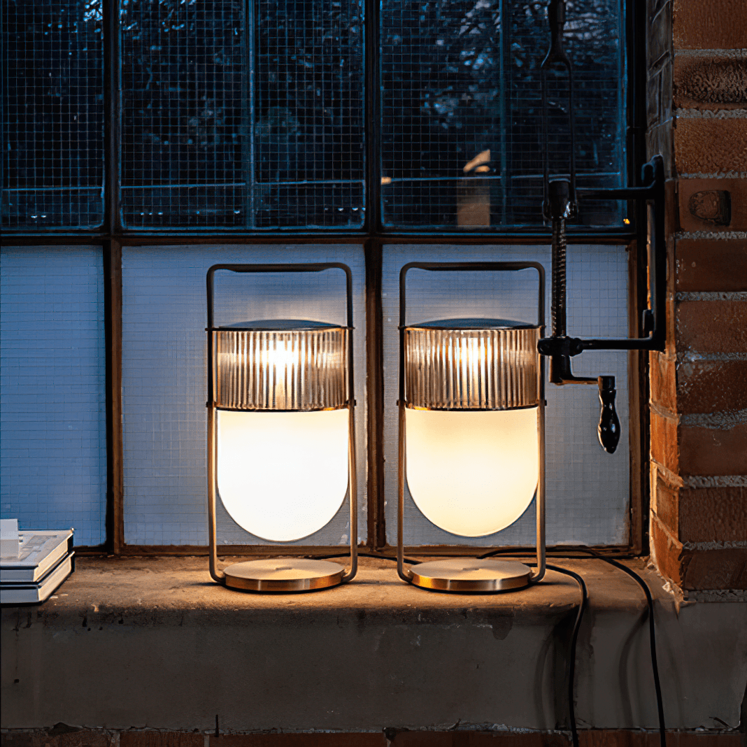 Xi Table Lamp - Cueteks