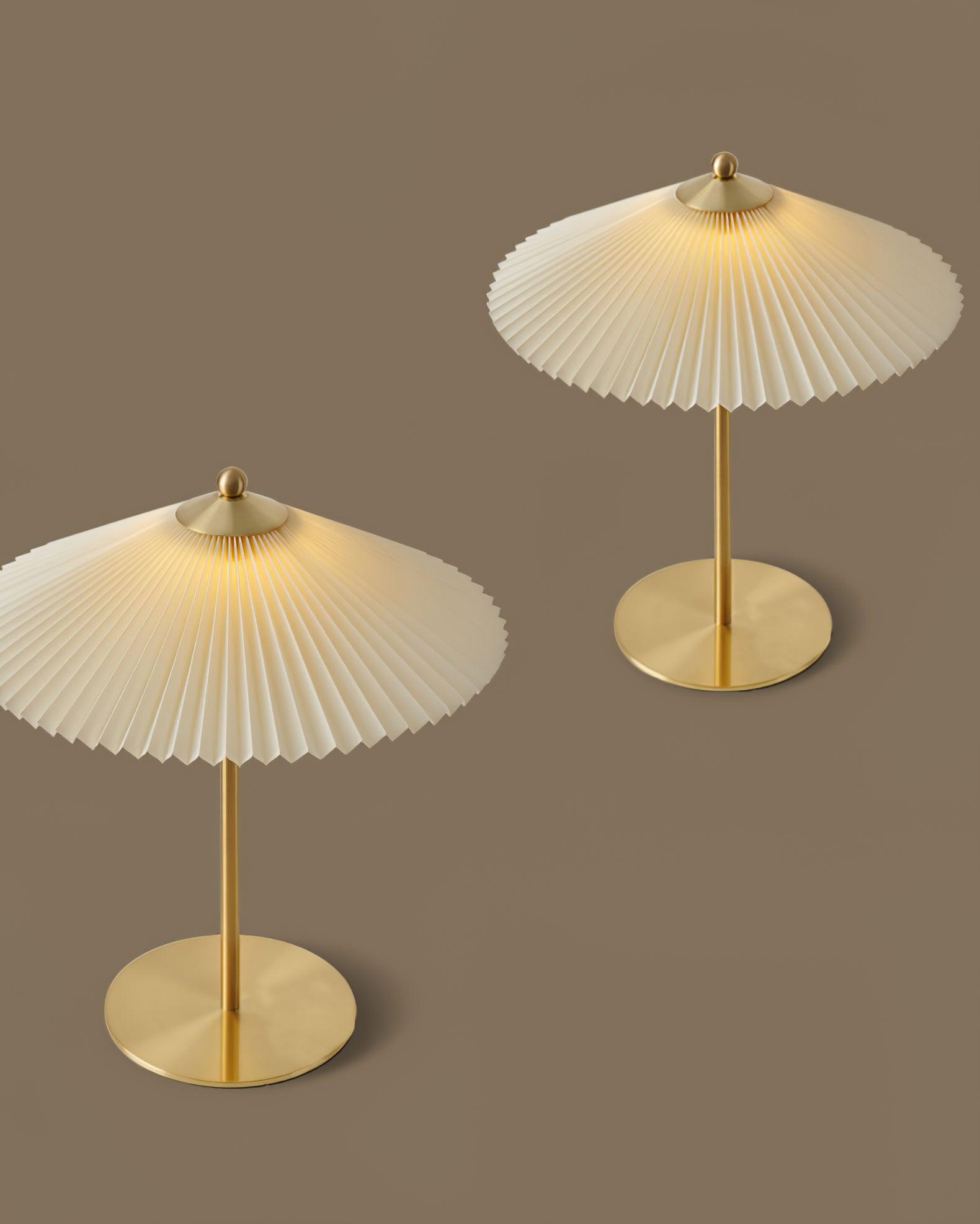Perla Pleated Table Lamp - Cueteks