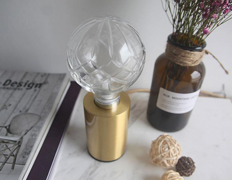 Crystal Bulb Table Lamp - Cueteks