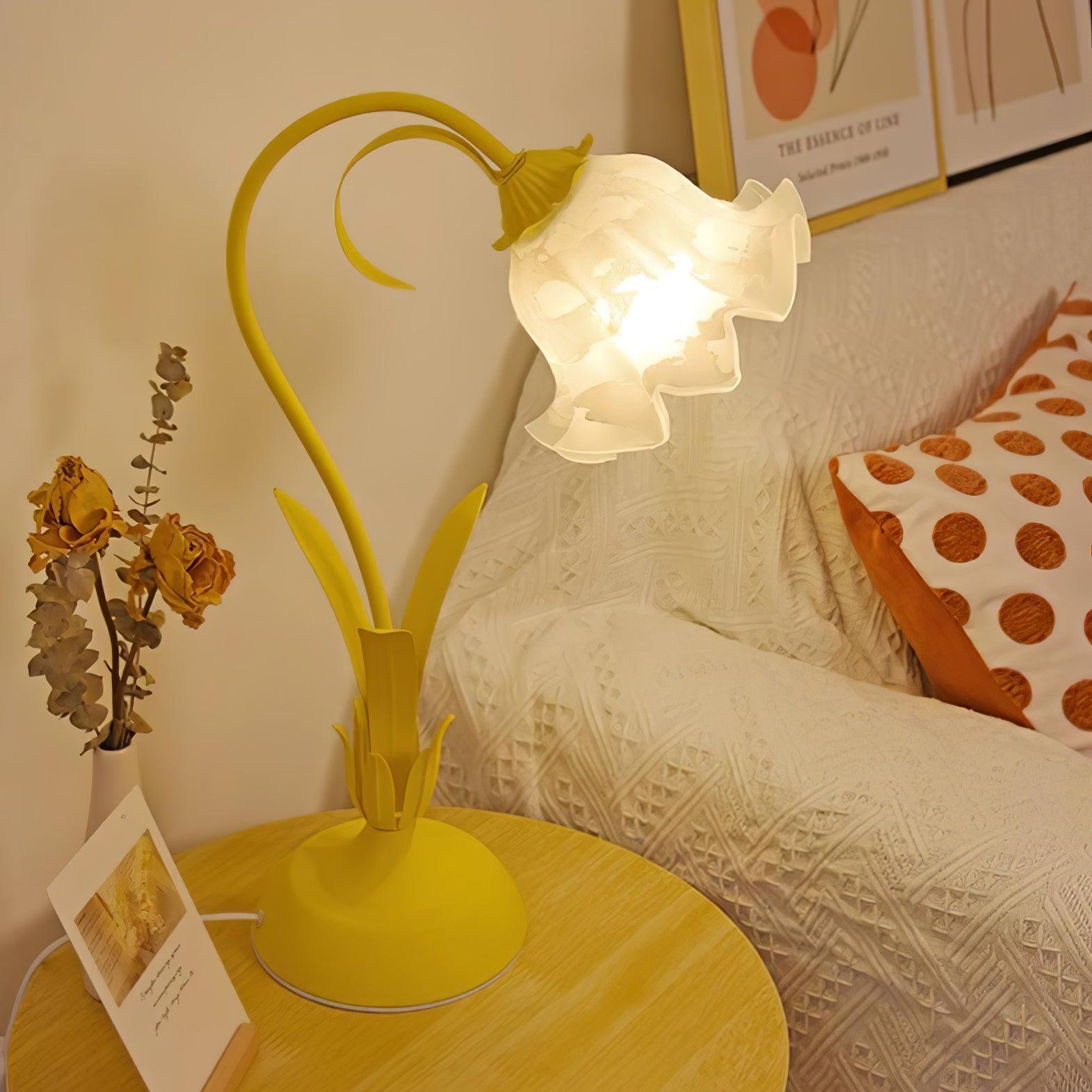 Lily of the Valley Table Lamp - Cueteks