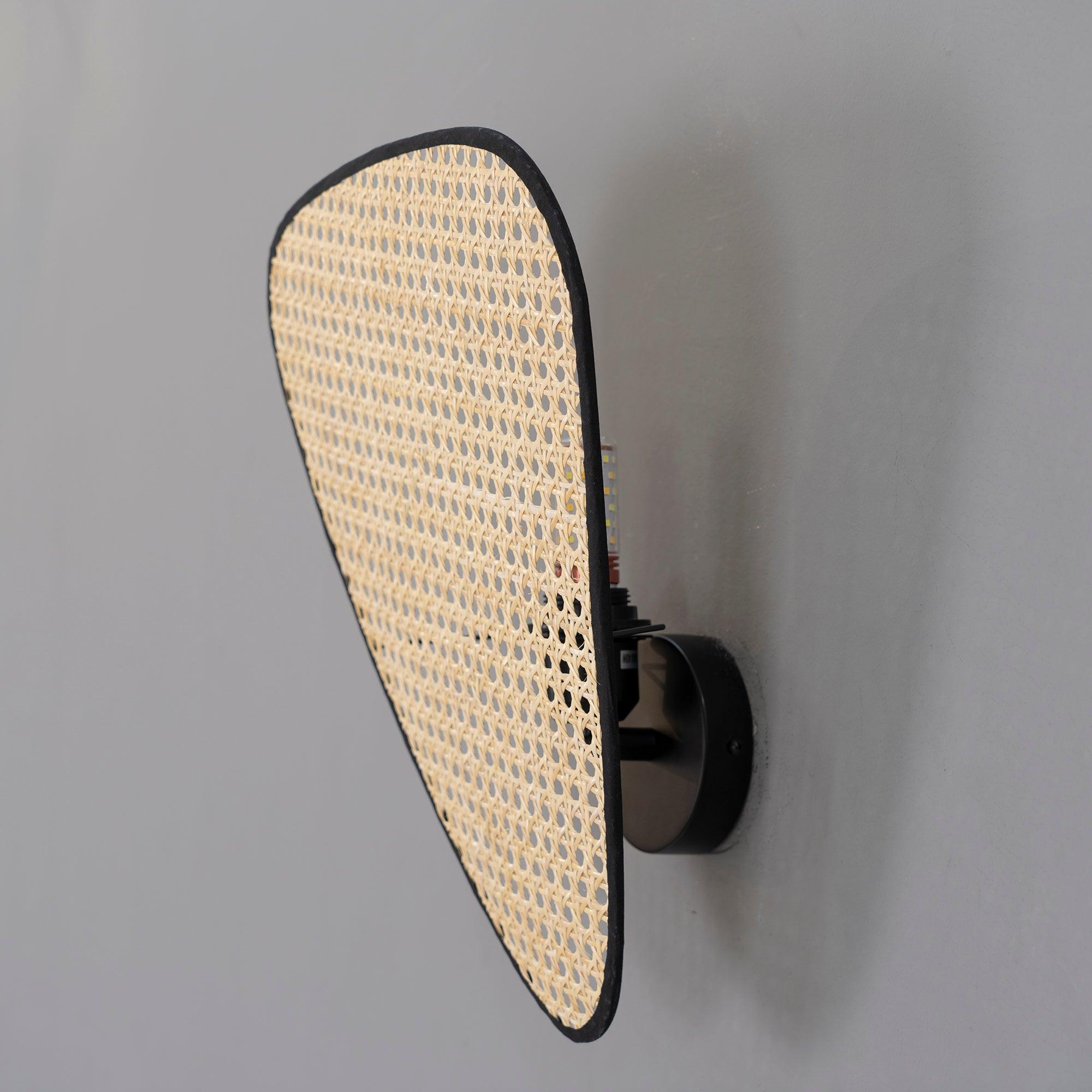 Screen Cannage Sconce - Cueteks