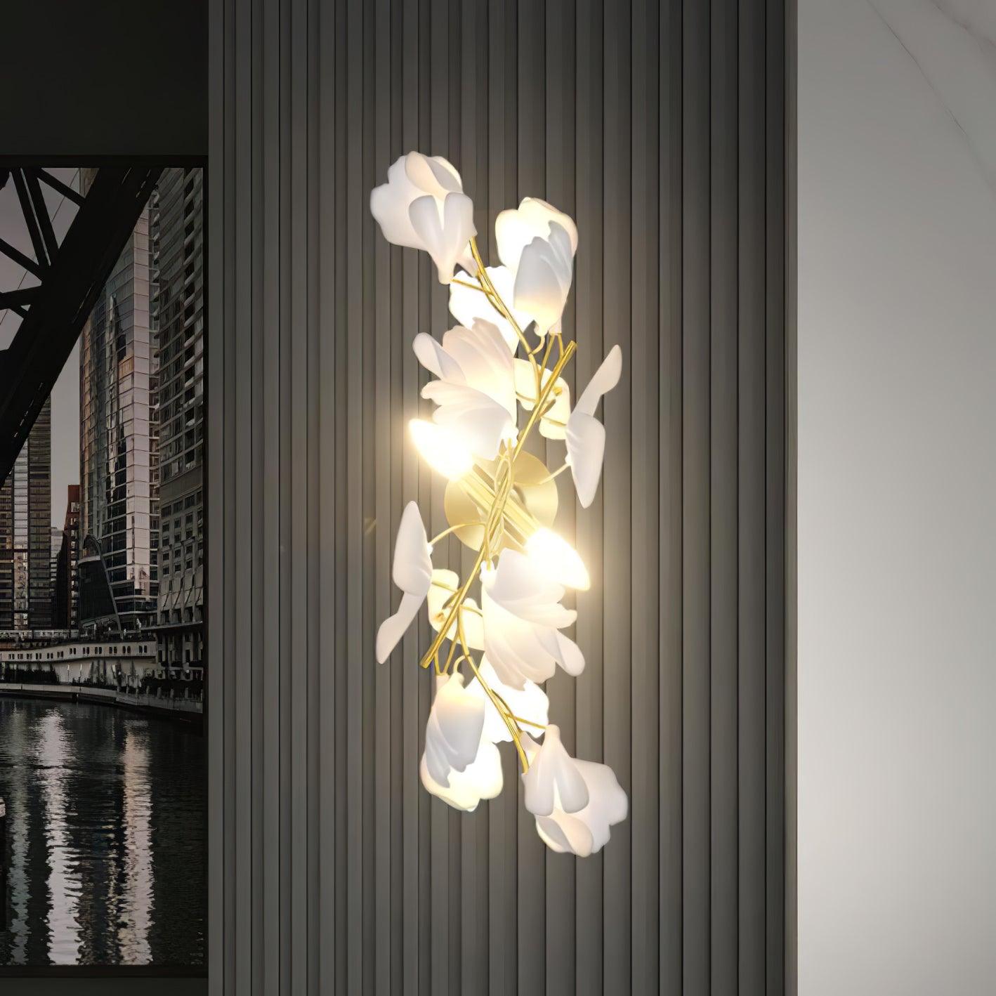 Gingko Flowers Wall Lamp - Cueteks
