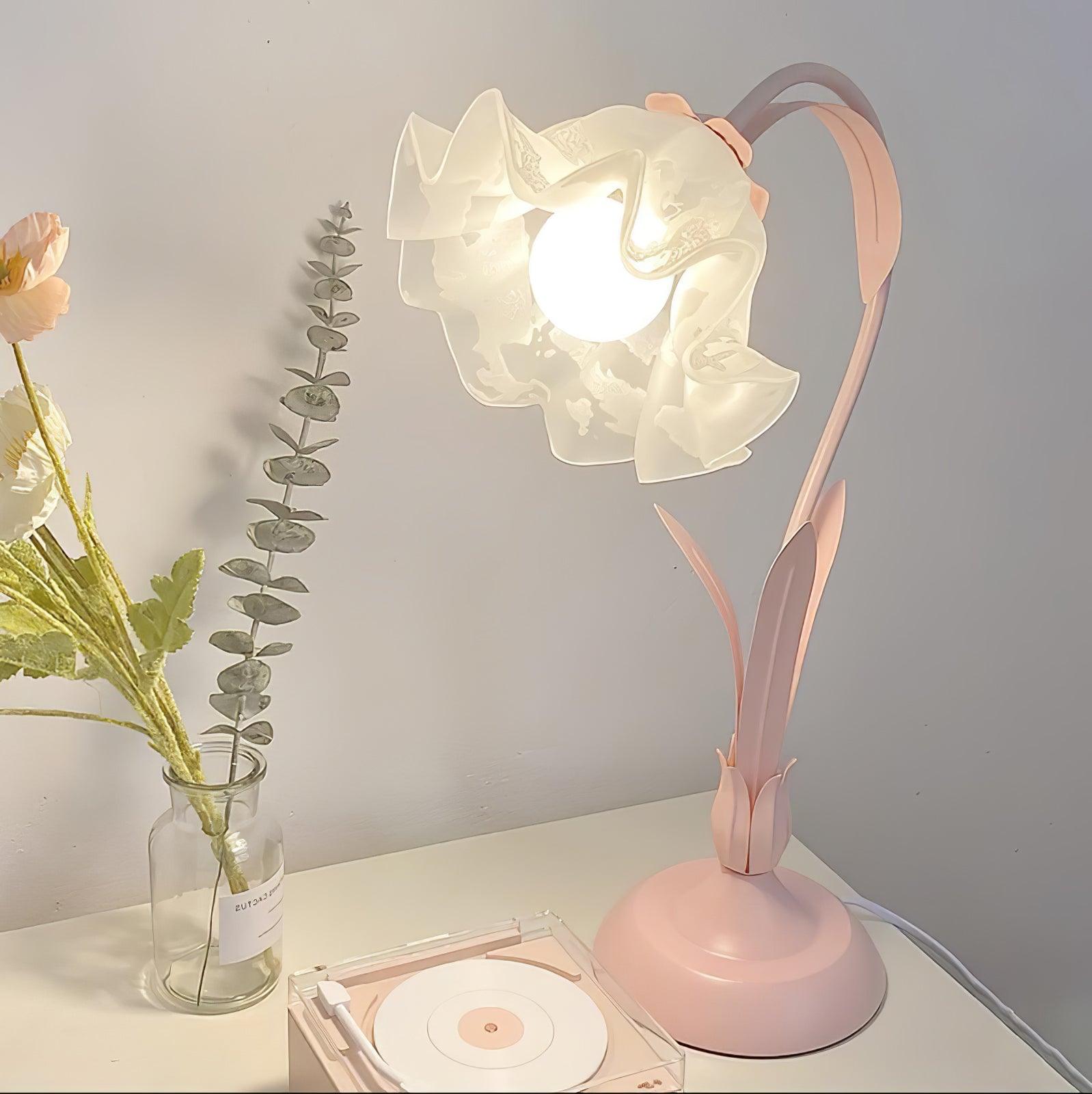 Lily of the Valley Table Lamp - Cueteks