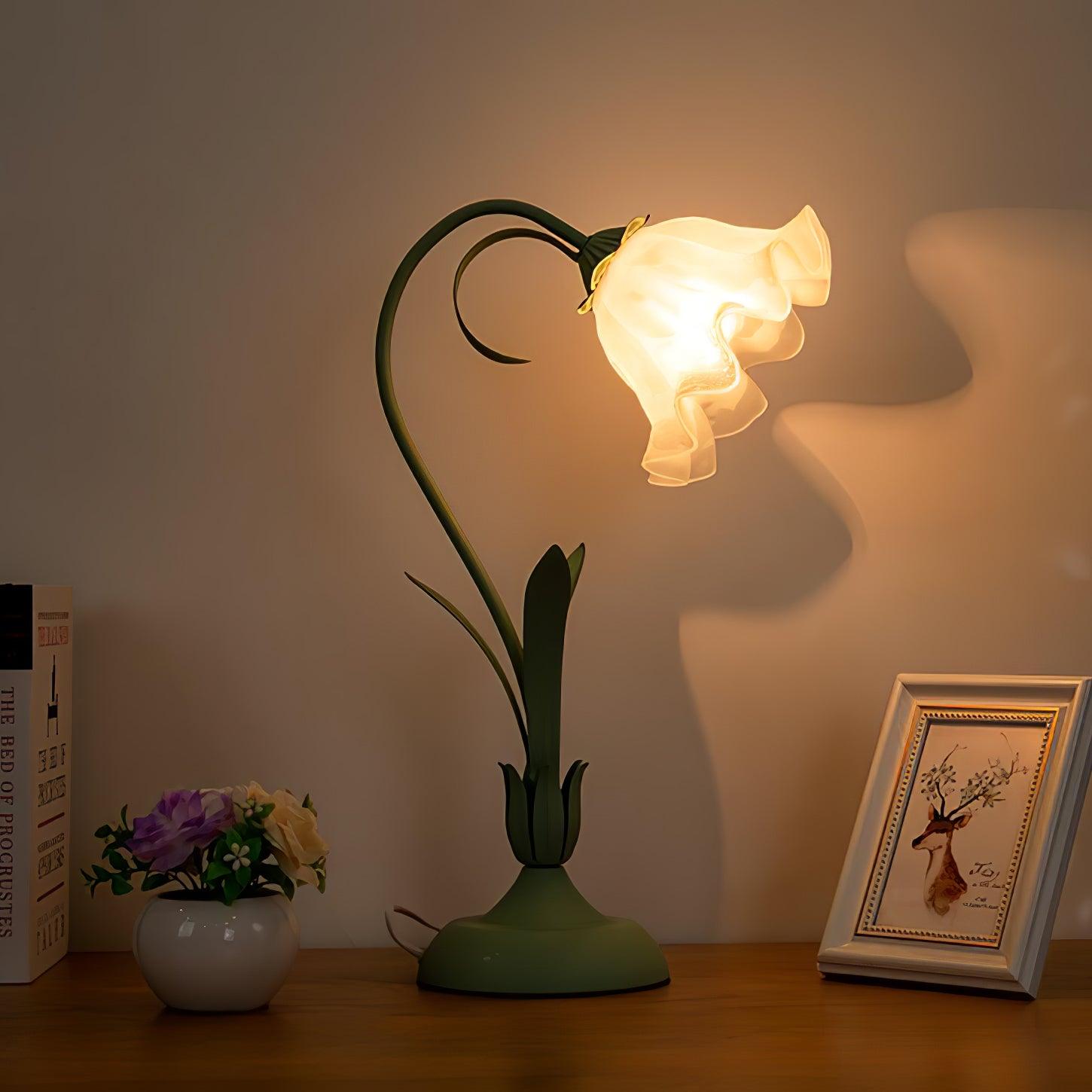 Lily of the Valley Table Lamp - Cueteks