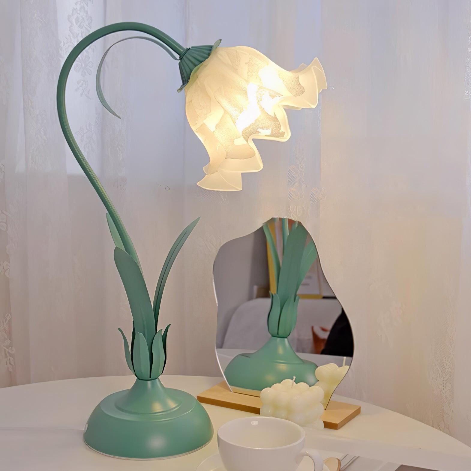 Lily of the Valley Table Lamp - Cueteks